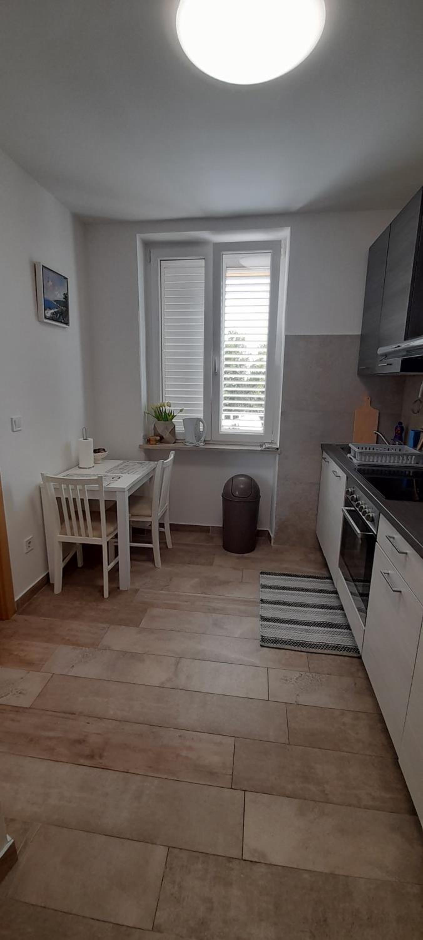 Dube Apartment, beach 100m