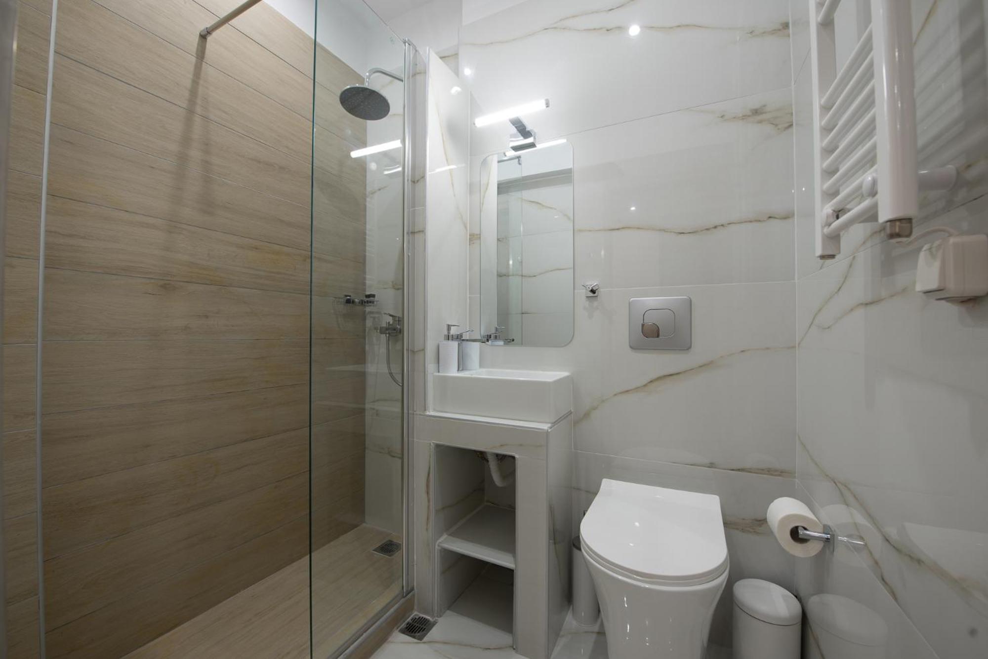 Rob Venture Suites at the central of ATHENS city