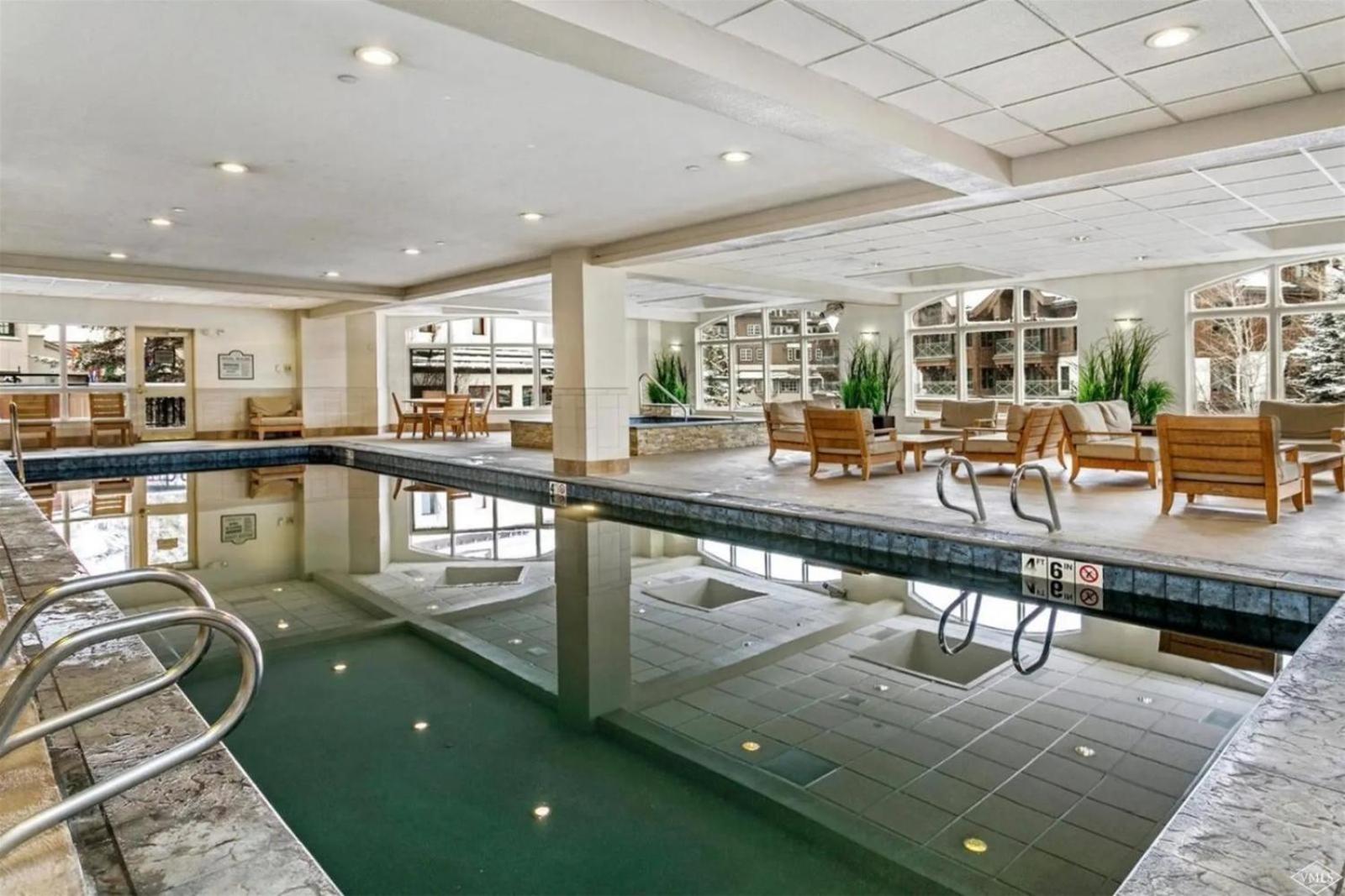 Ski, In Ski Out 3 Bedroom Vacation Condo With Resort Amenities That Include Exercise Center, Indoor Pool, And Hot Tubs