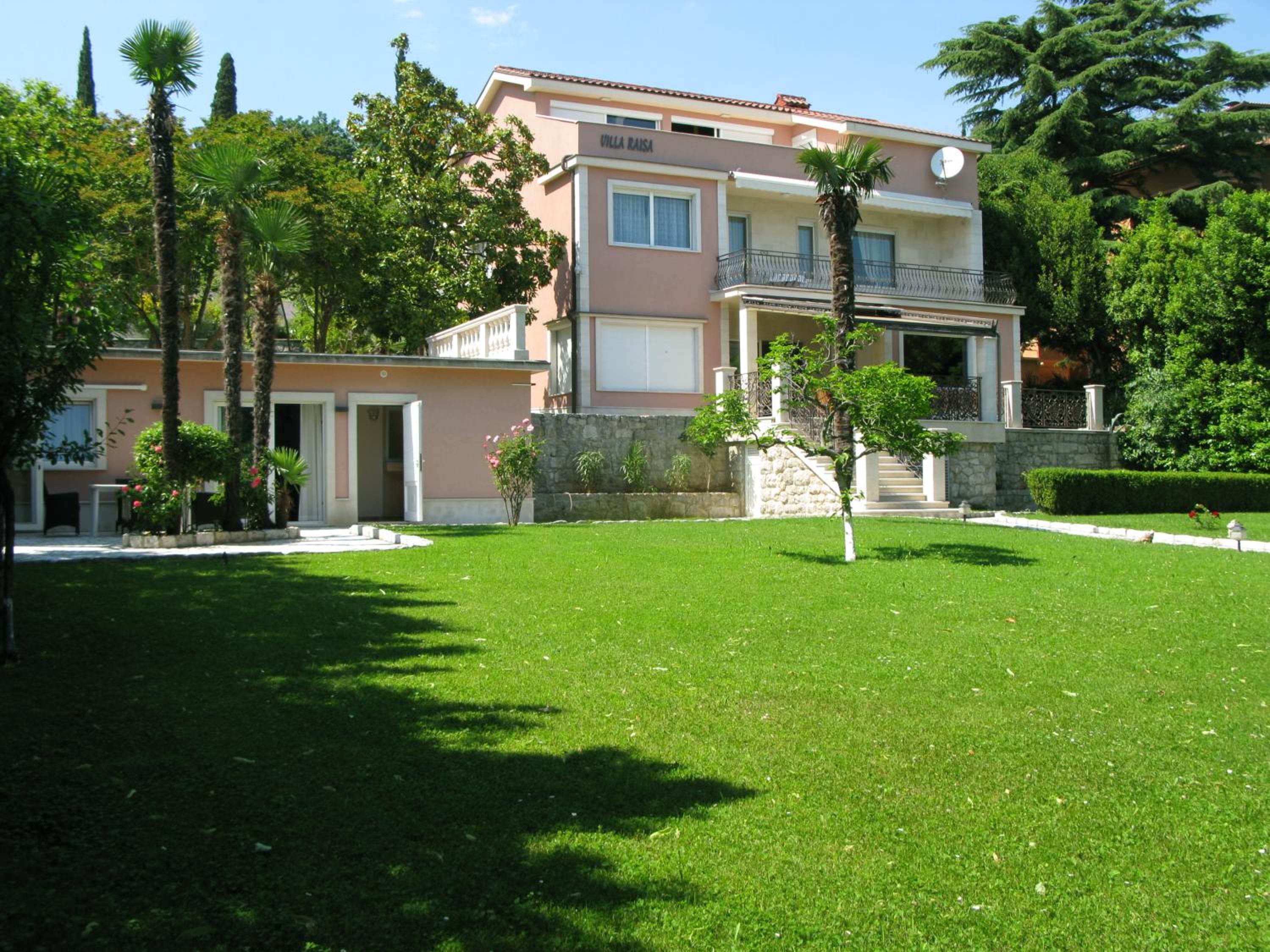 Hotel Villa Raisa - Image 1