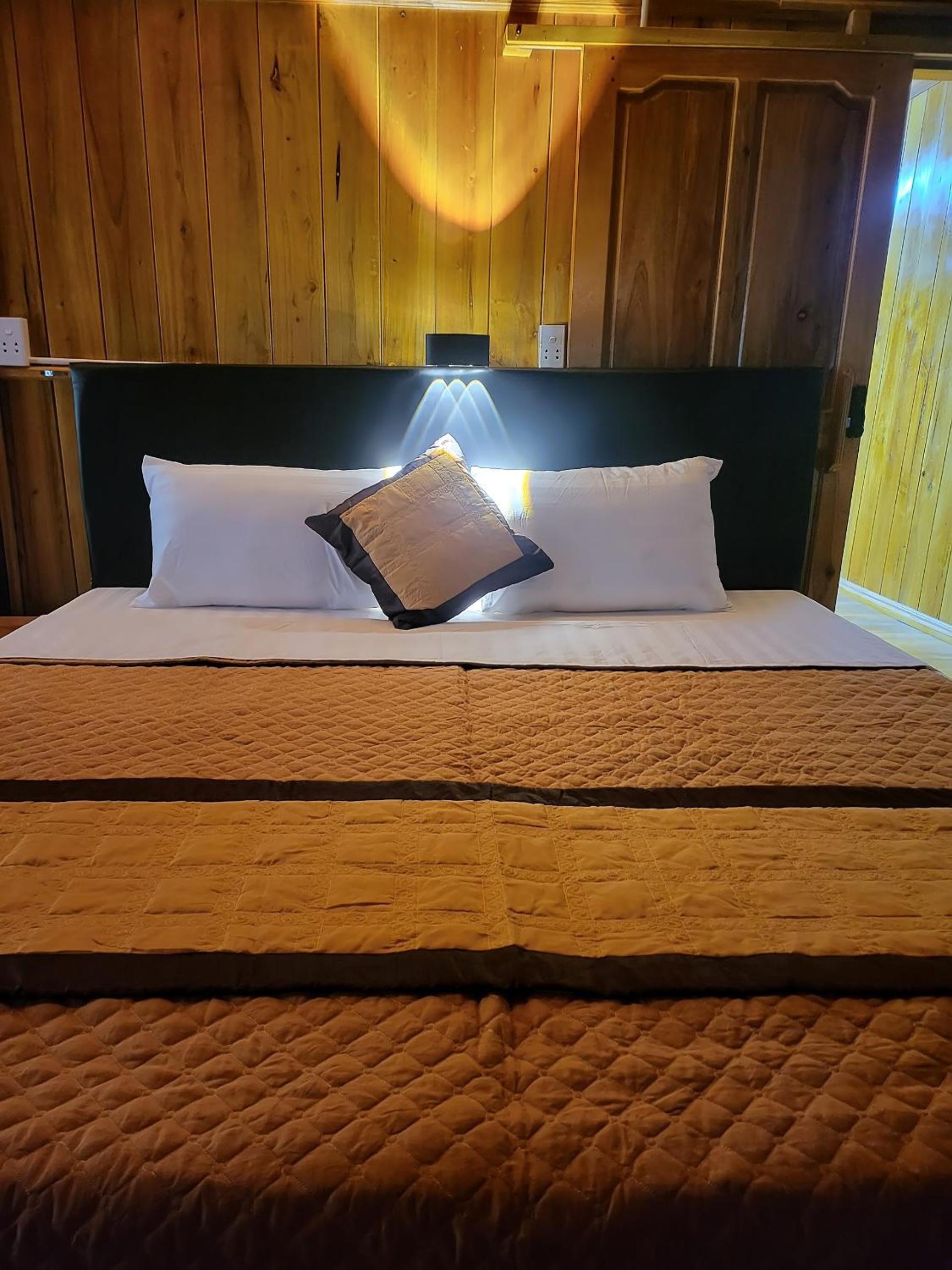 RAPIDS ECO RETREAT