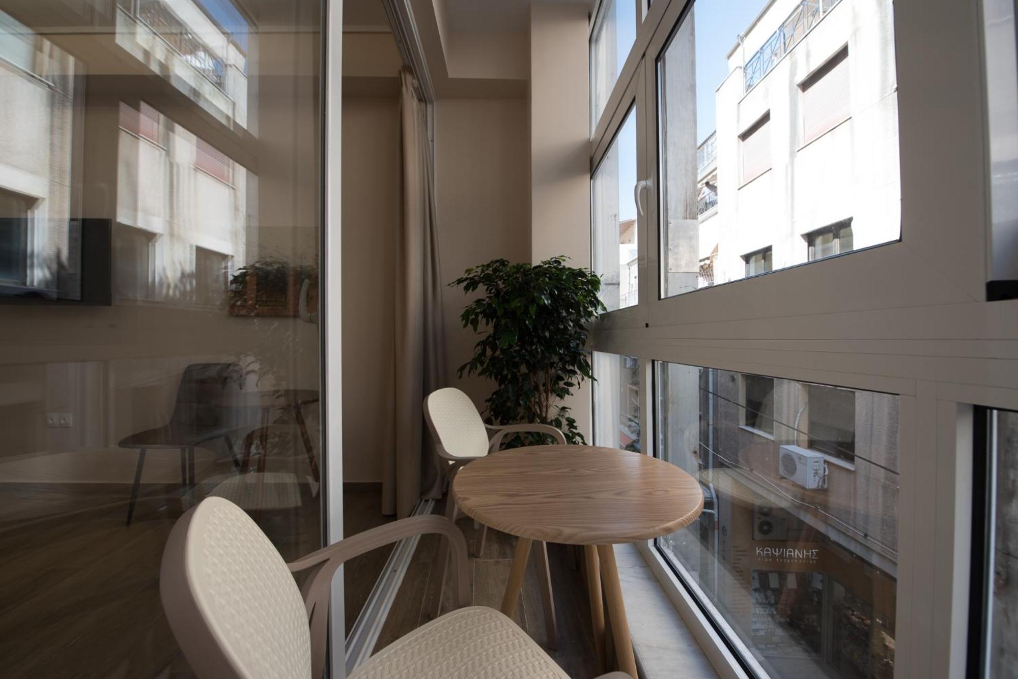 Rob Venture Suites at the central of ATHENS city