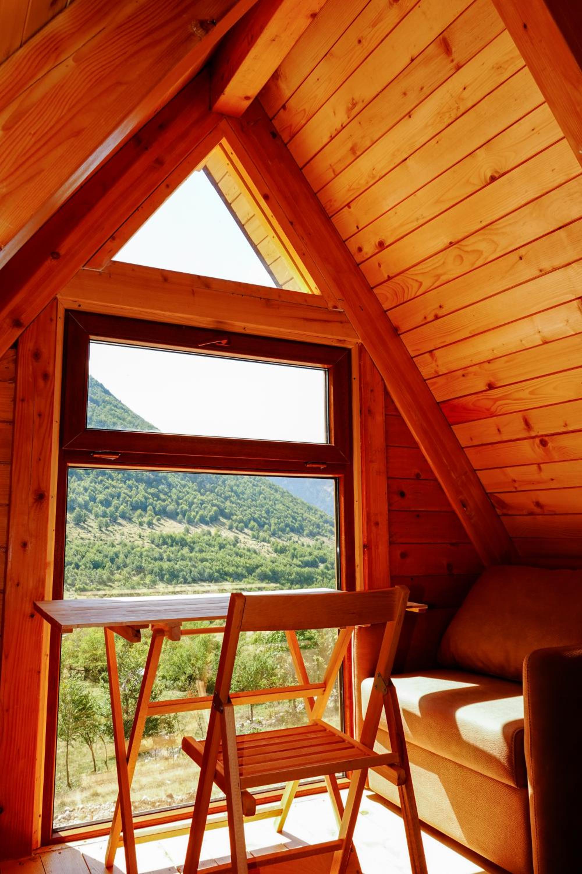 Andi`s mountain home