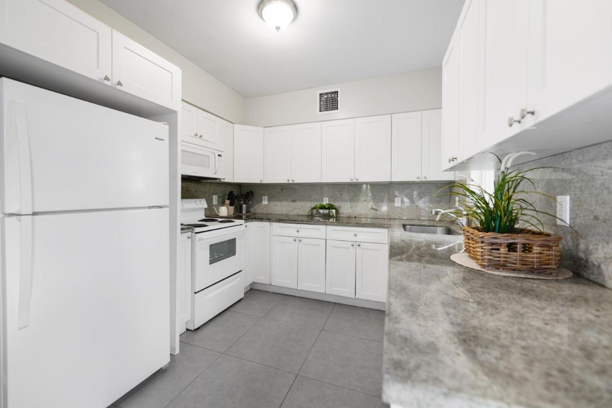 Awesome Duplex on the East side of Miami