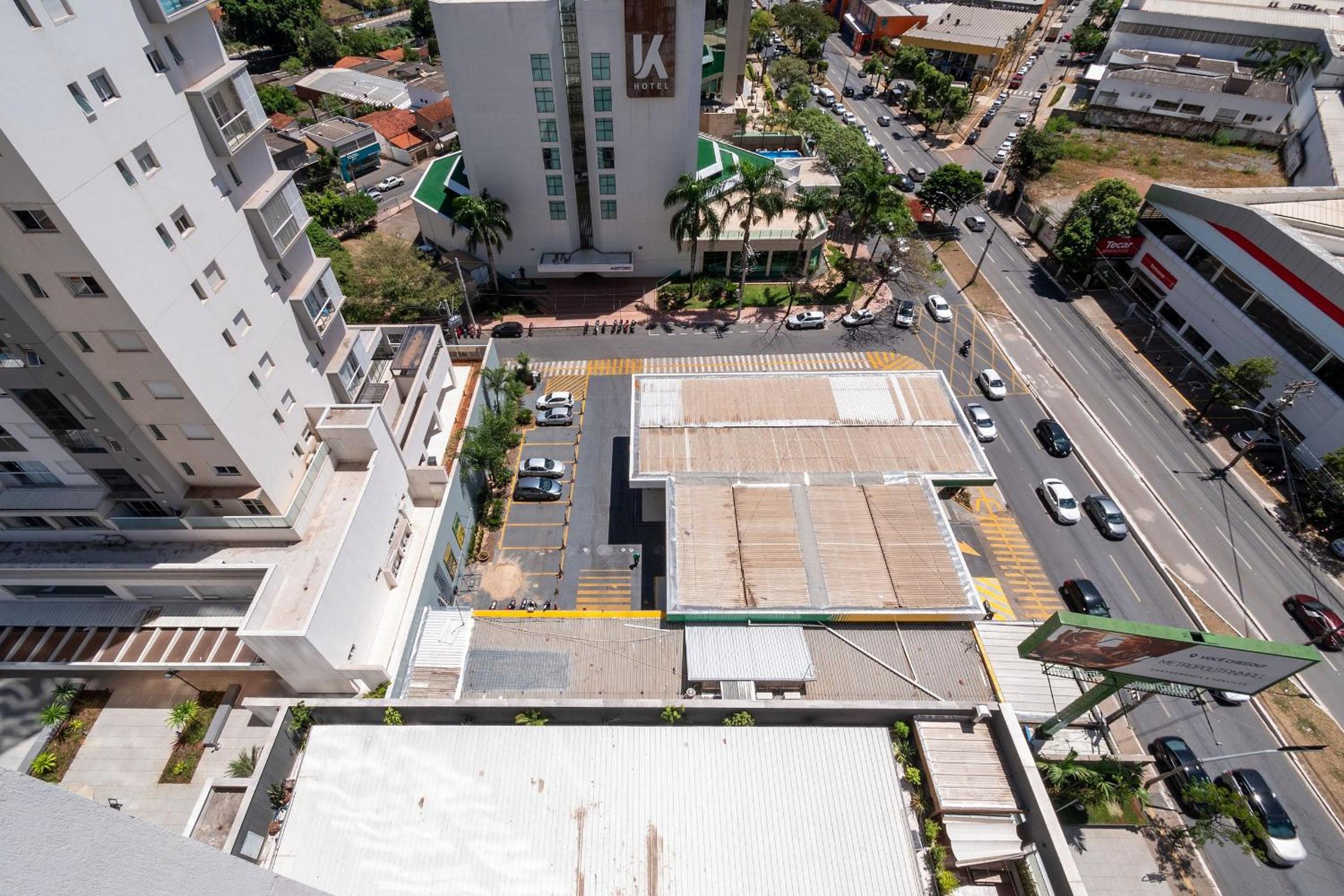 Metropolitan Barcelona Building - Jardim Goias - MBC