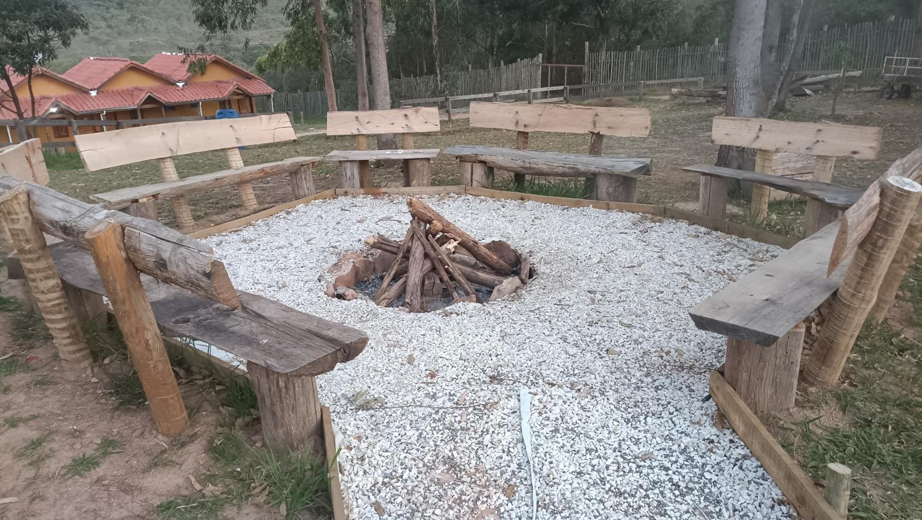 Chalés e Camping do Robinho 1