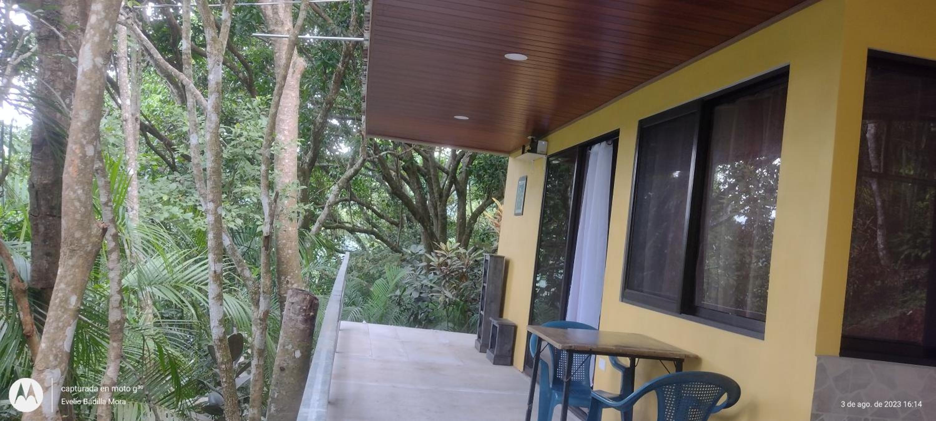 Villa Los Colibrí en Chirraca de la Selva