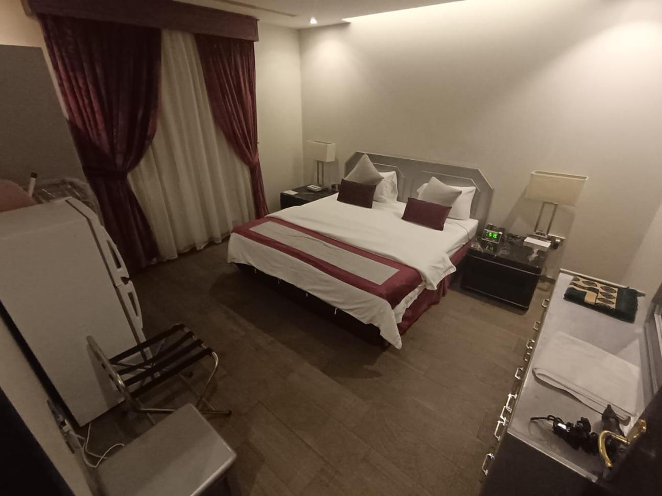 Sixty Three Hotel Suites