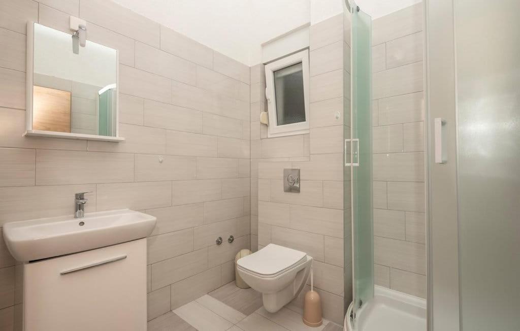 Apartmani Valentina Drvenik