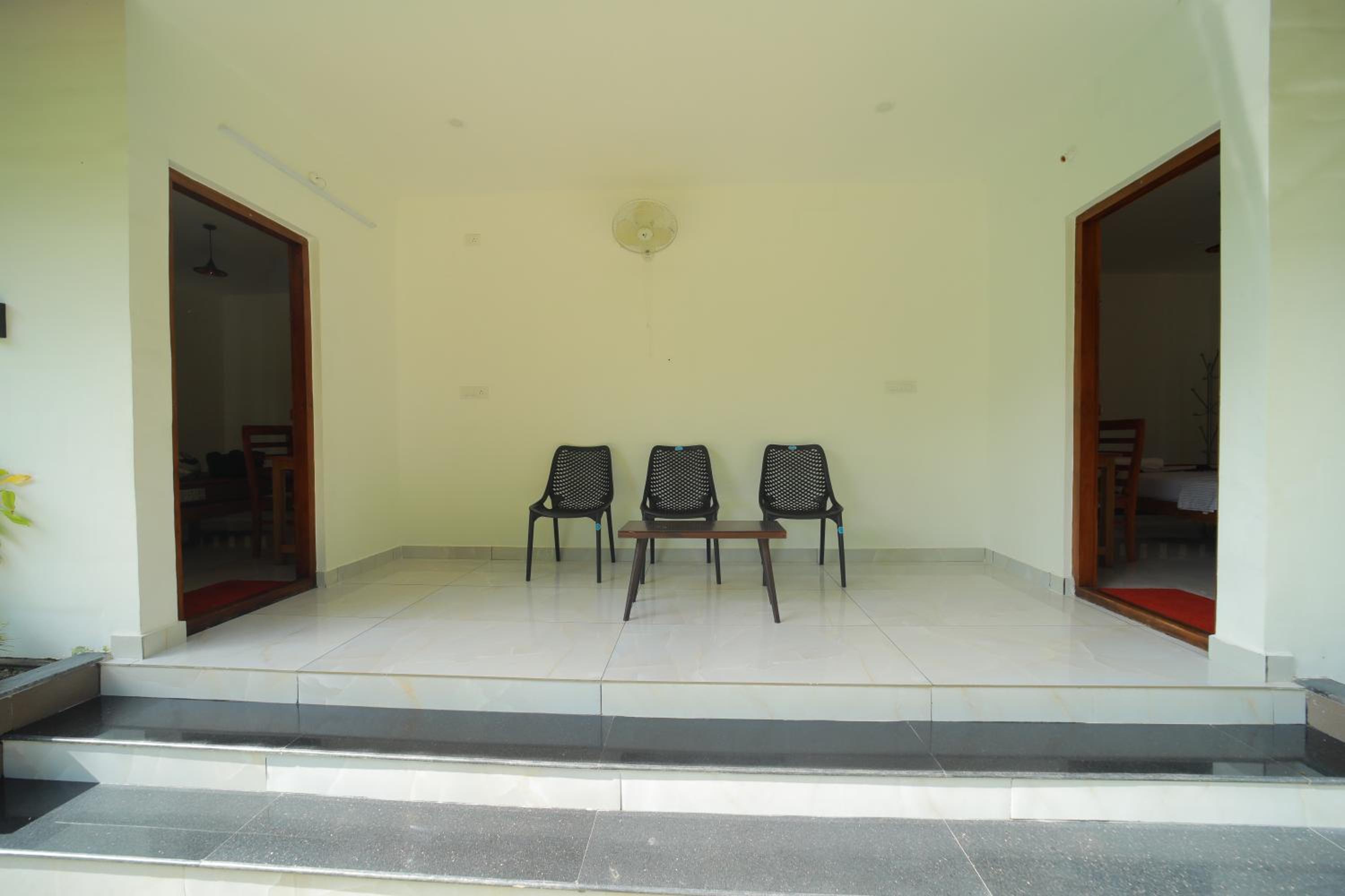 Prakruthi Residency Munroeisland