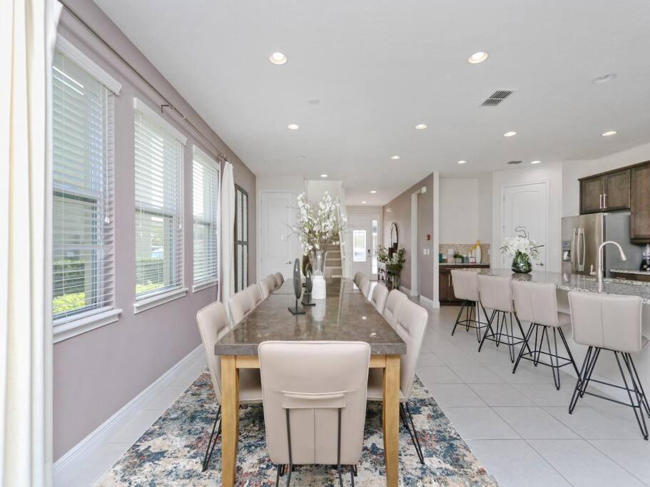 Luxurious Villa 9br Encore Resort near to Disney
