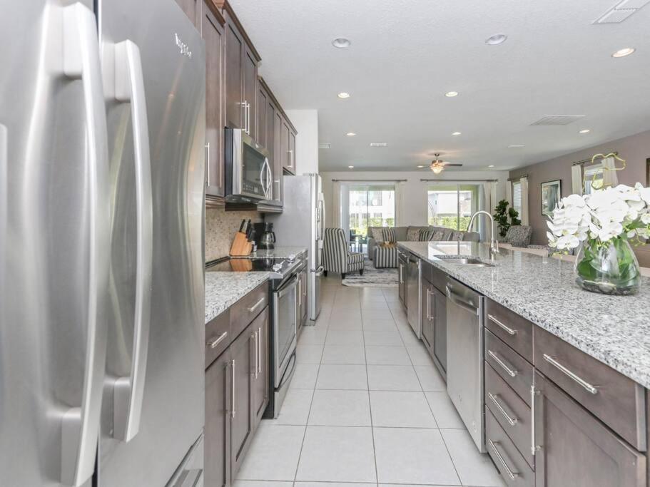 Luxurious Villa 9br Encore Resort near to Disney