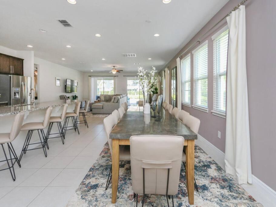 Luxurious Villa 9br Encore Resort near to Disney