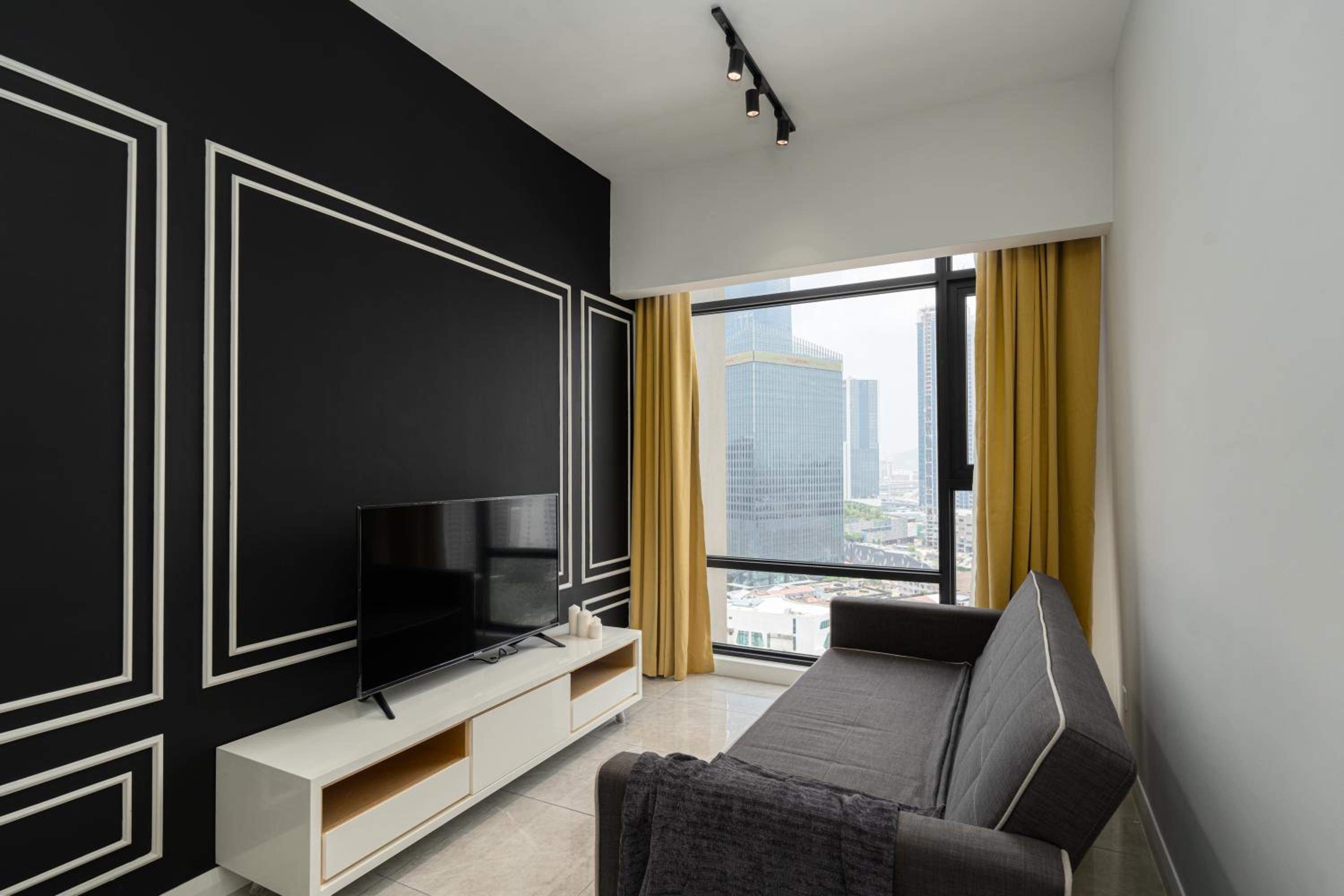 Rapi Suite @ Axon Bukit Bintang