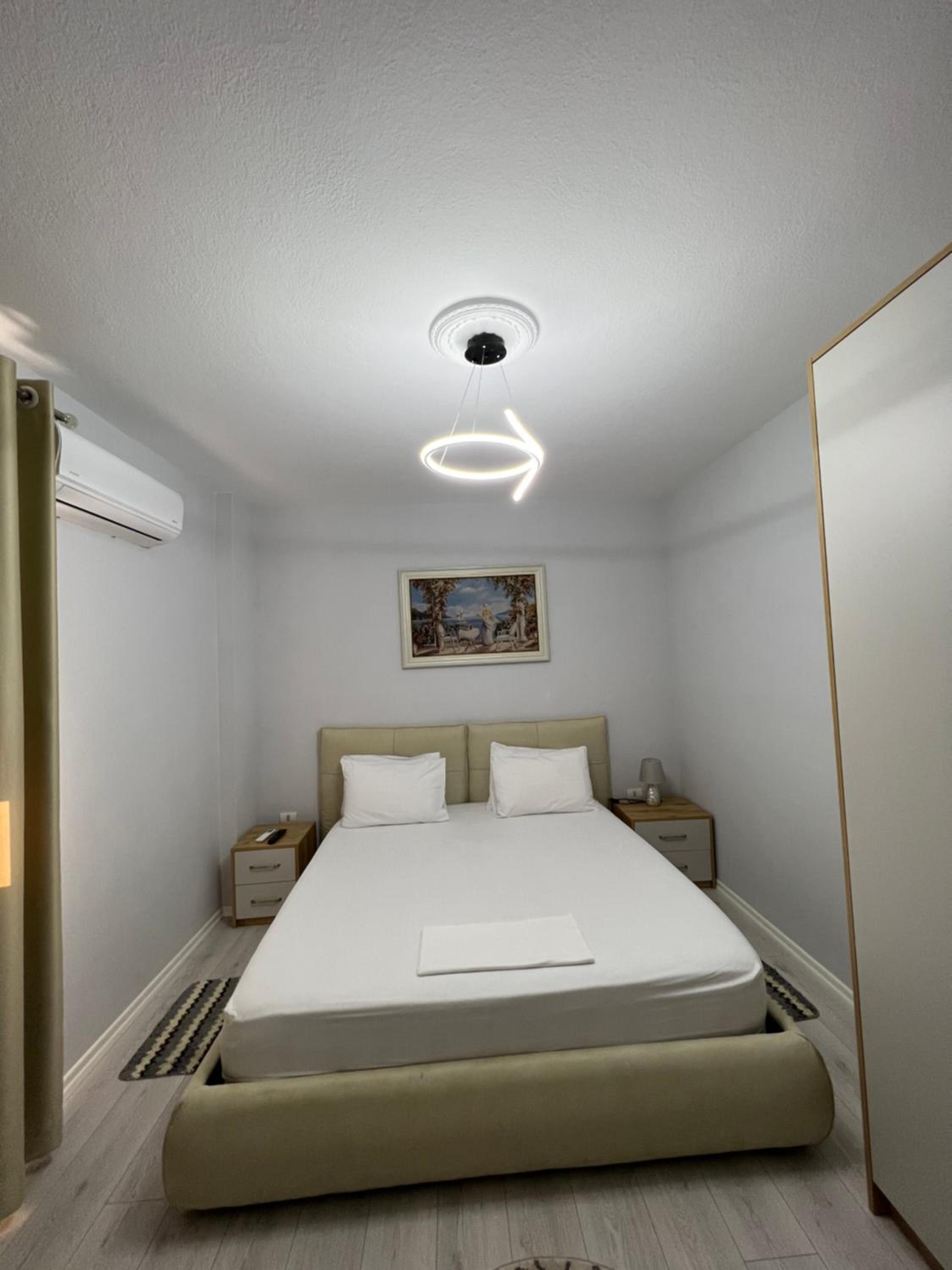 Sweet Dreams Apartment Sari