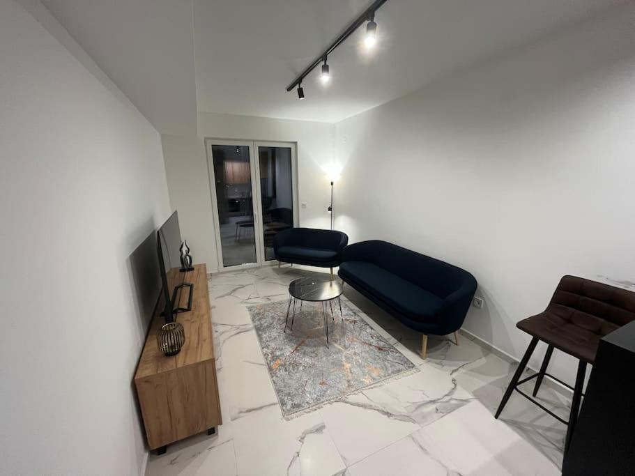 Modern apartment in Skopje view 3