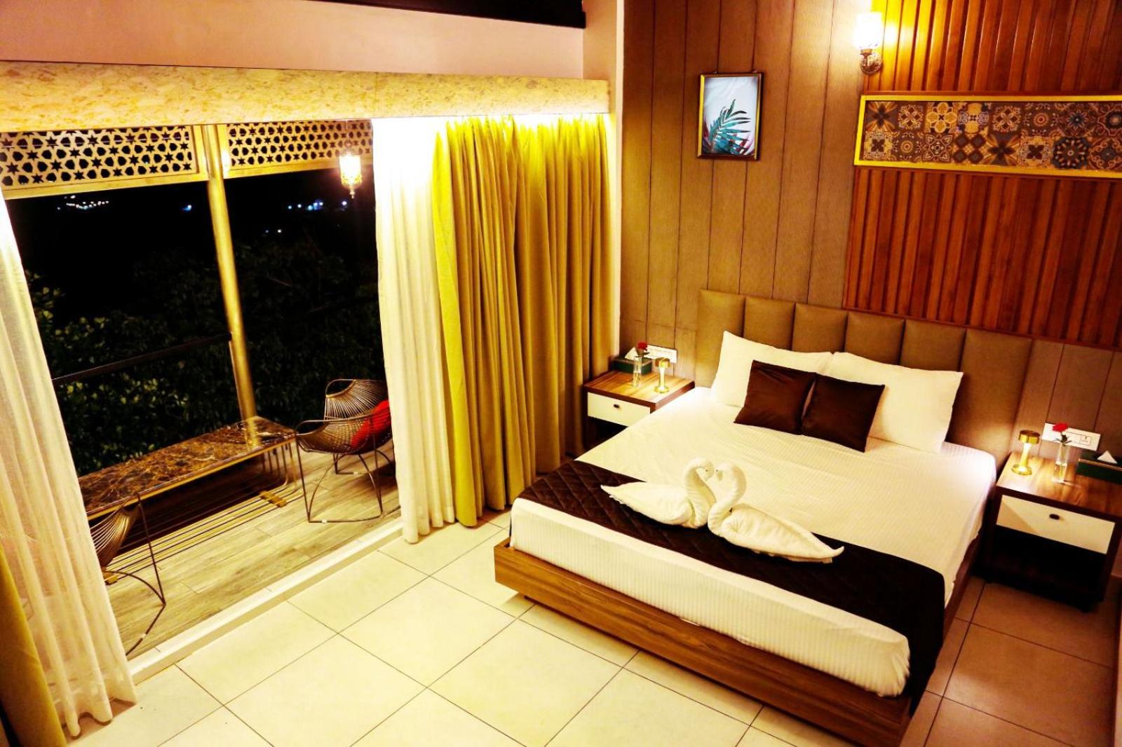 Boulevard Resorts