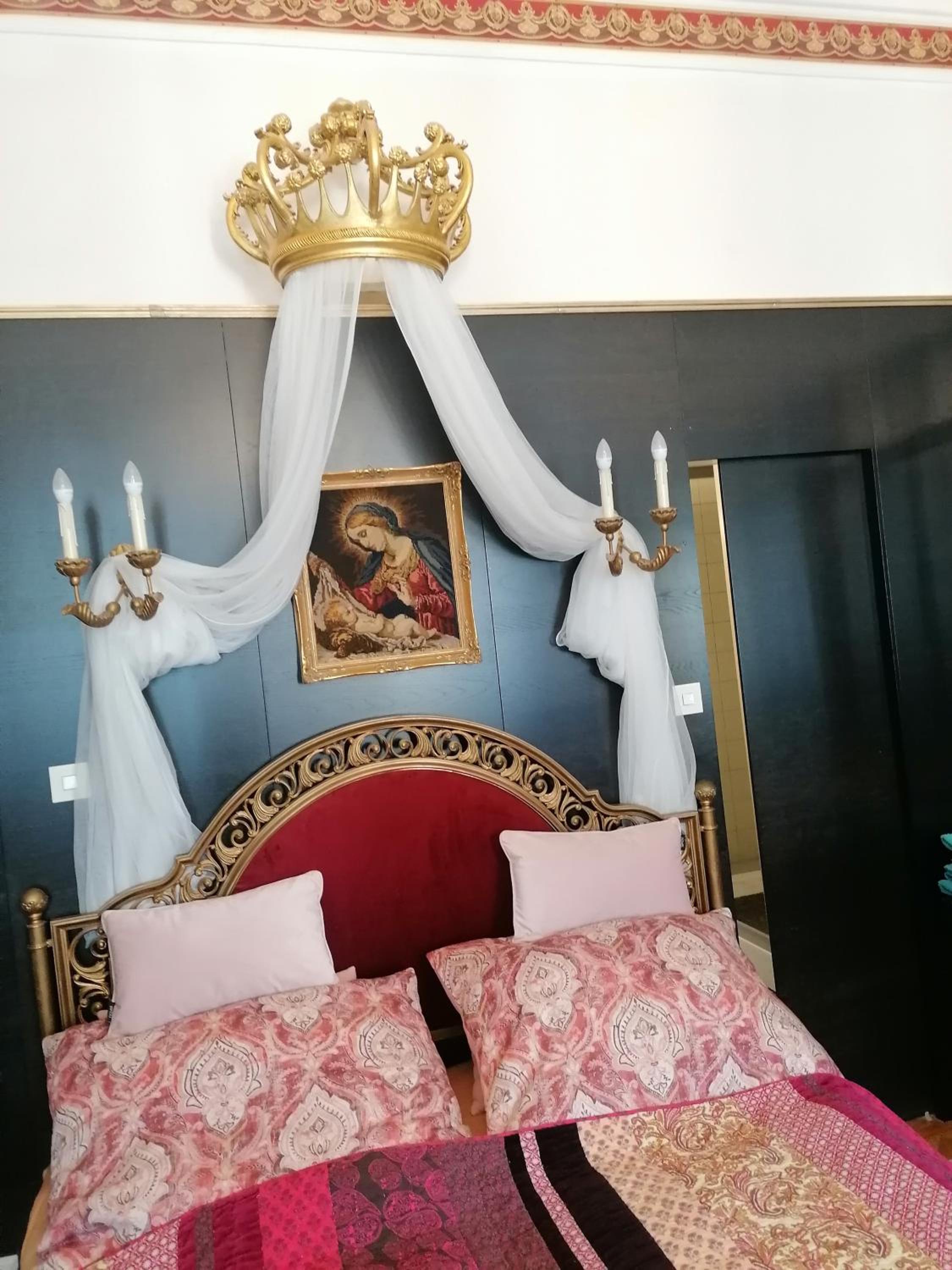 Luxury near Castle