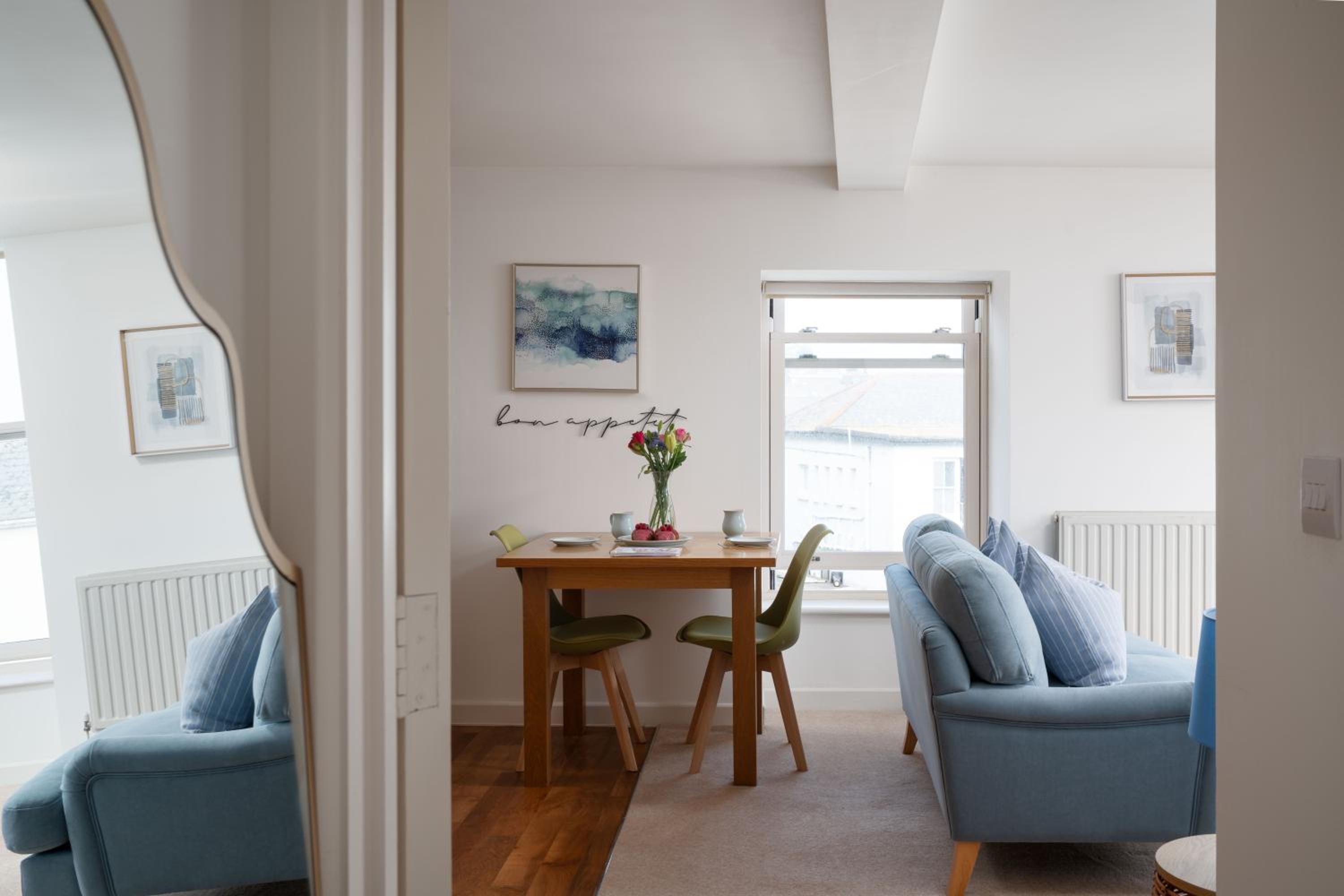 Après Beach Apartment Sleeps 4 Penzance