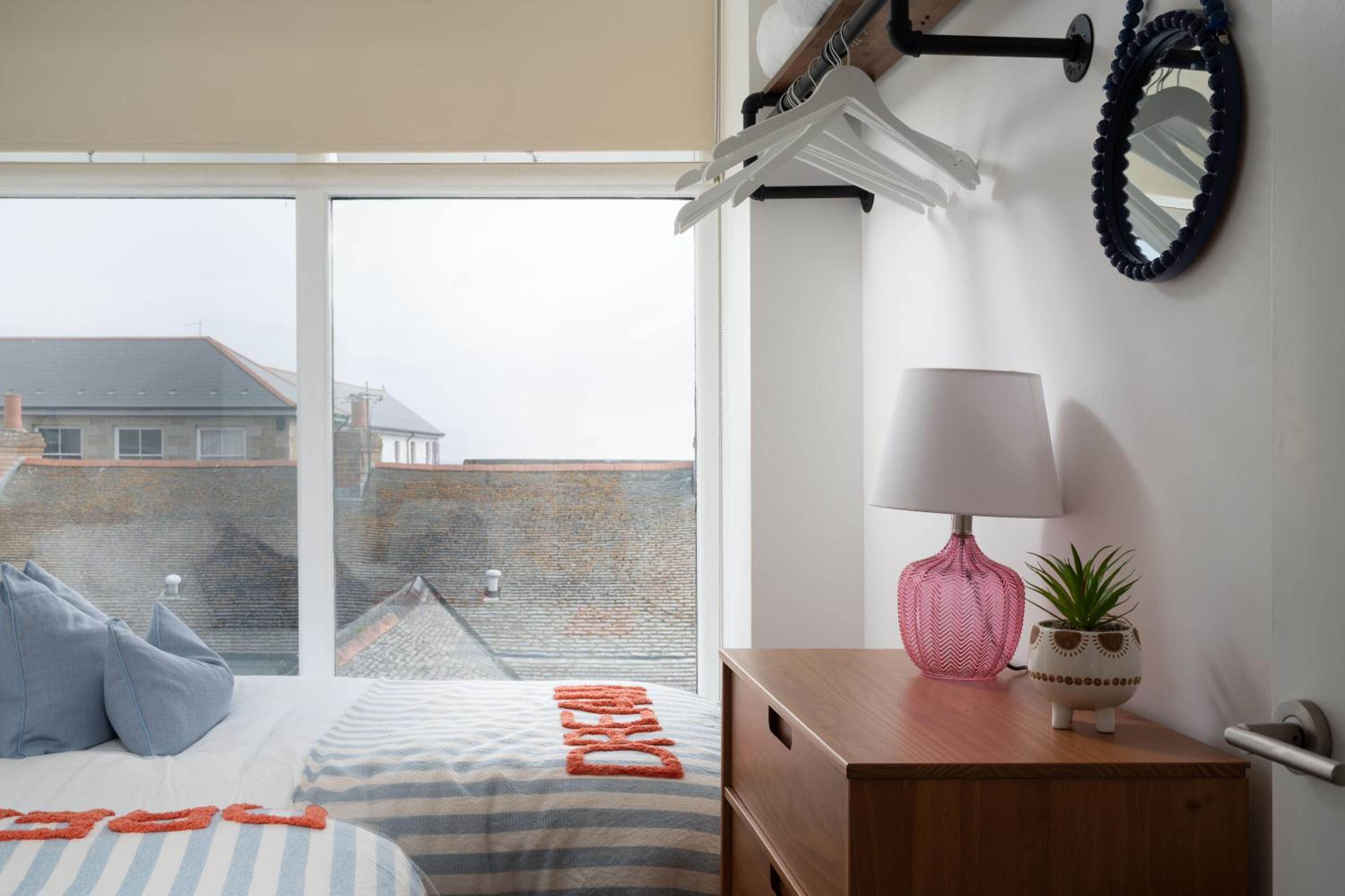 Après Beach Apartment Sleeps 4 Penzance