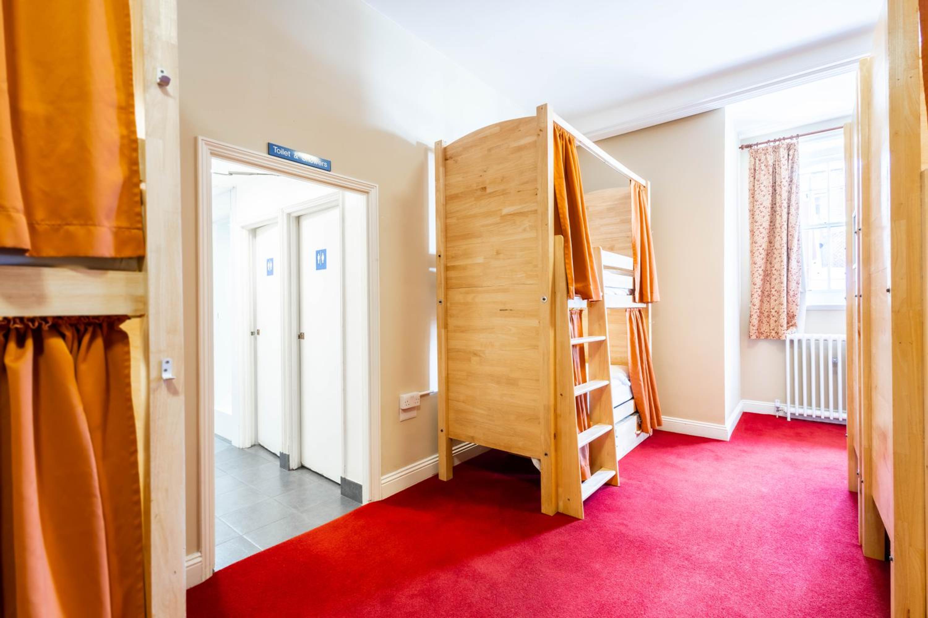 Palmers Lodge Swiss Cottage