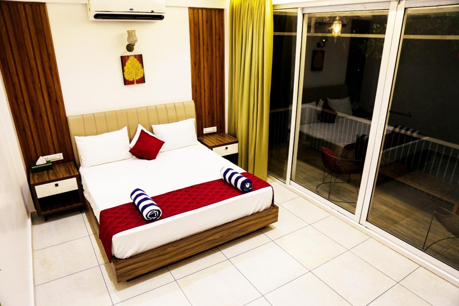 Boulevard Resorts