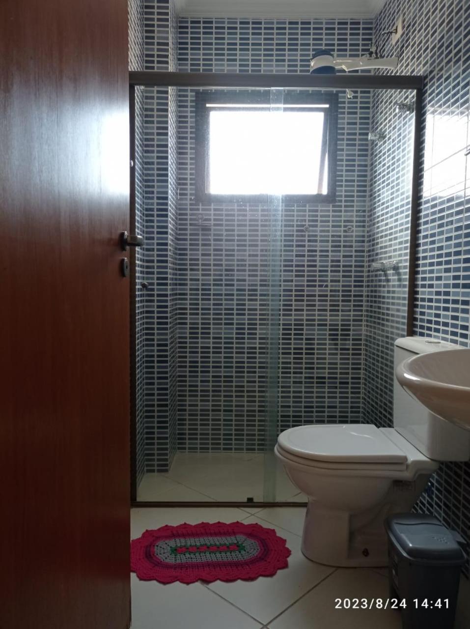 Primeiro Espaço - Toninhas
