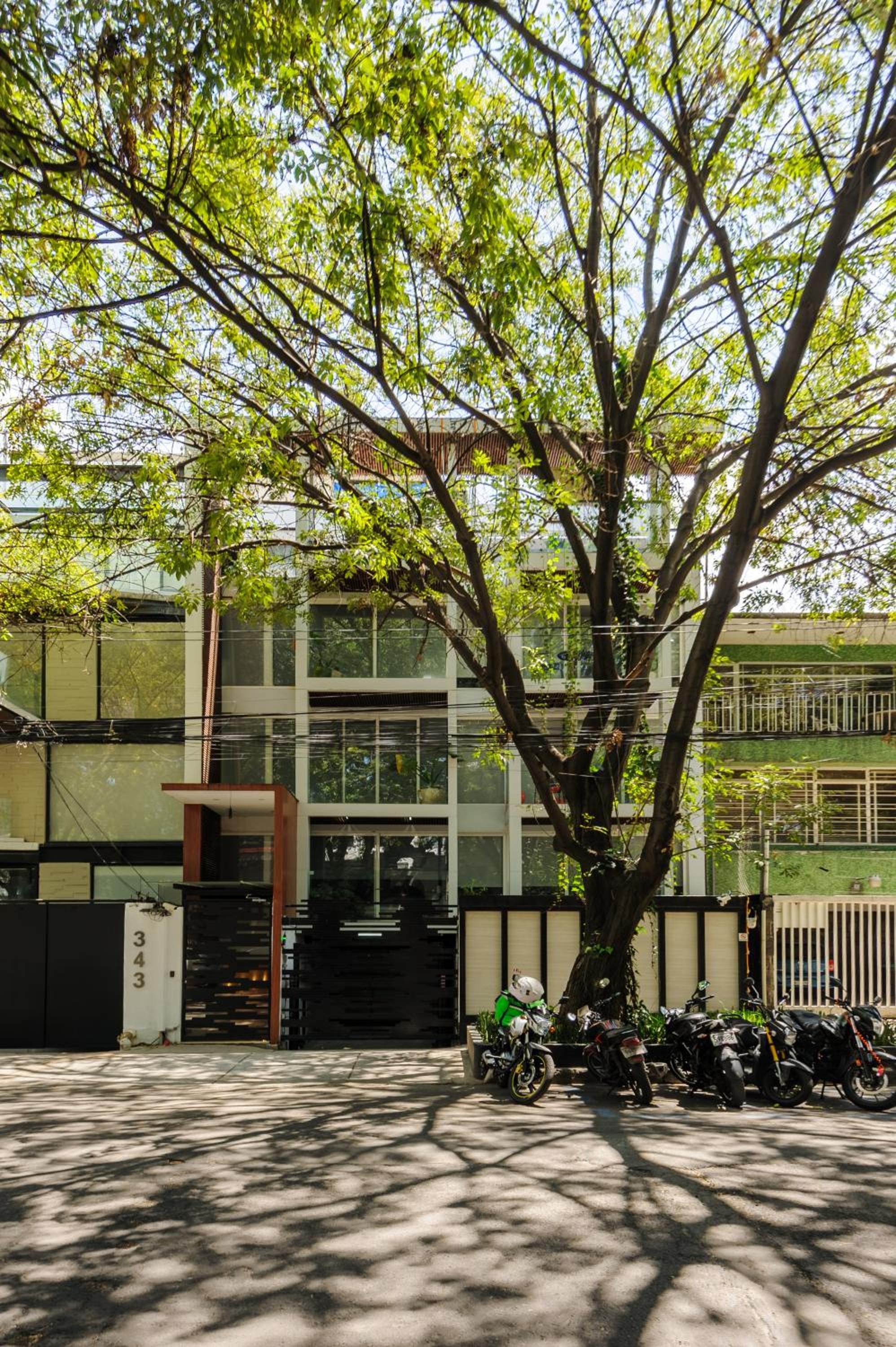 Allan Poe 343 by Wynwood House — Mexico City