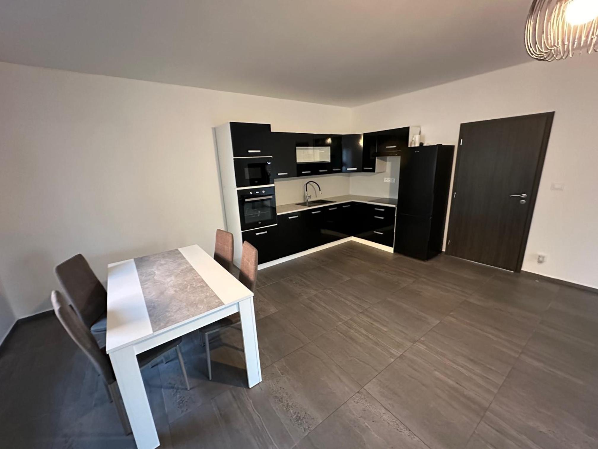 Byt apartman 73m2 Klid příroda Parking FREE