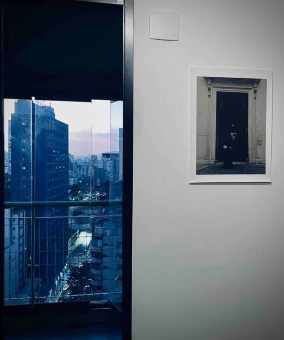 Large 1 Bedroom 2 Balconies and a work space