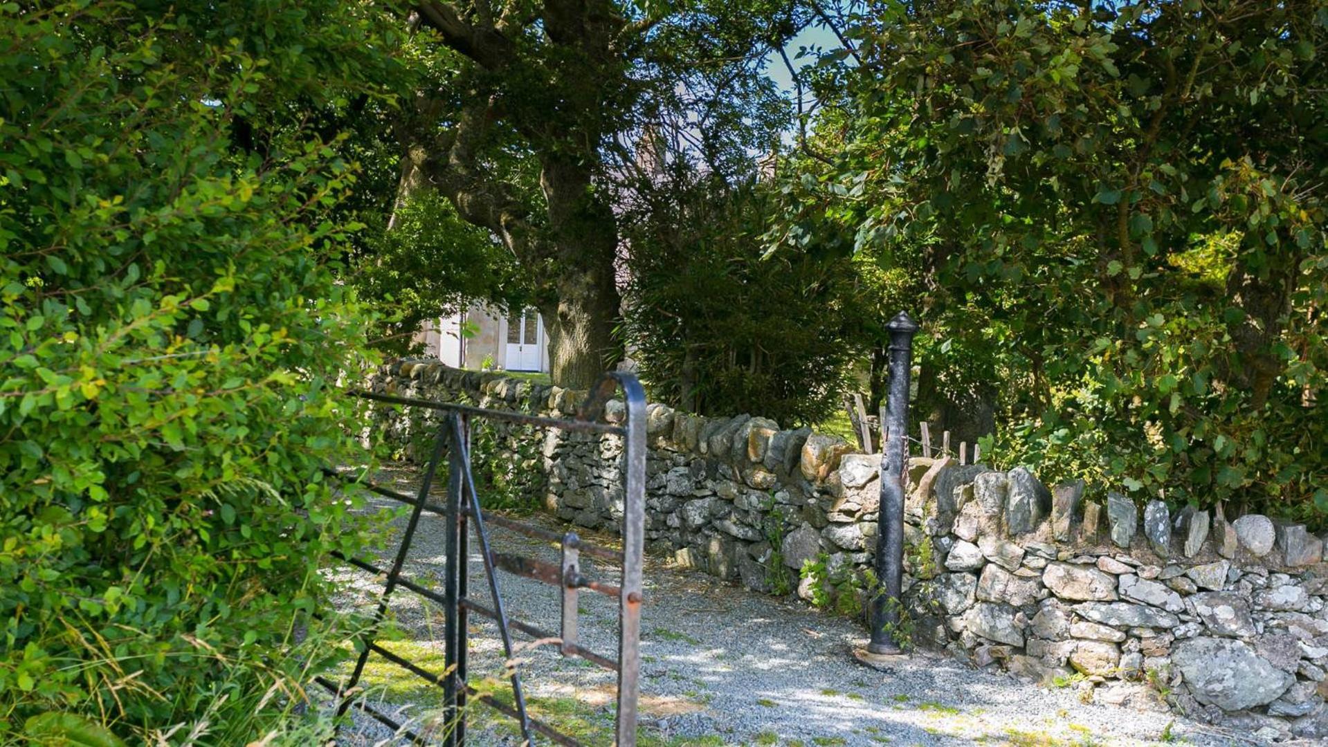 Llangwyfan Isaf