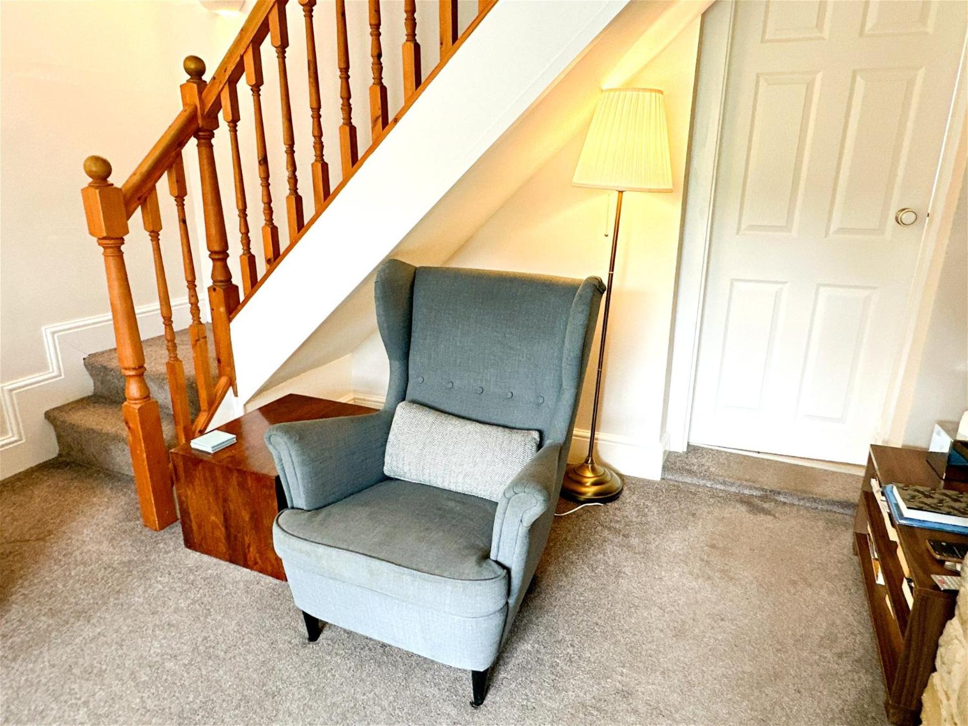 Cosy Country Escape | Fireplace & Views | Leeds & York