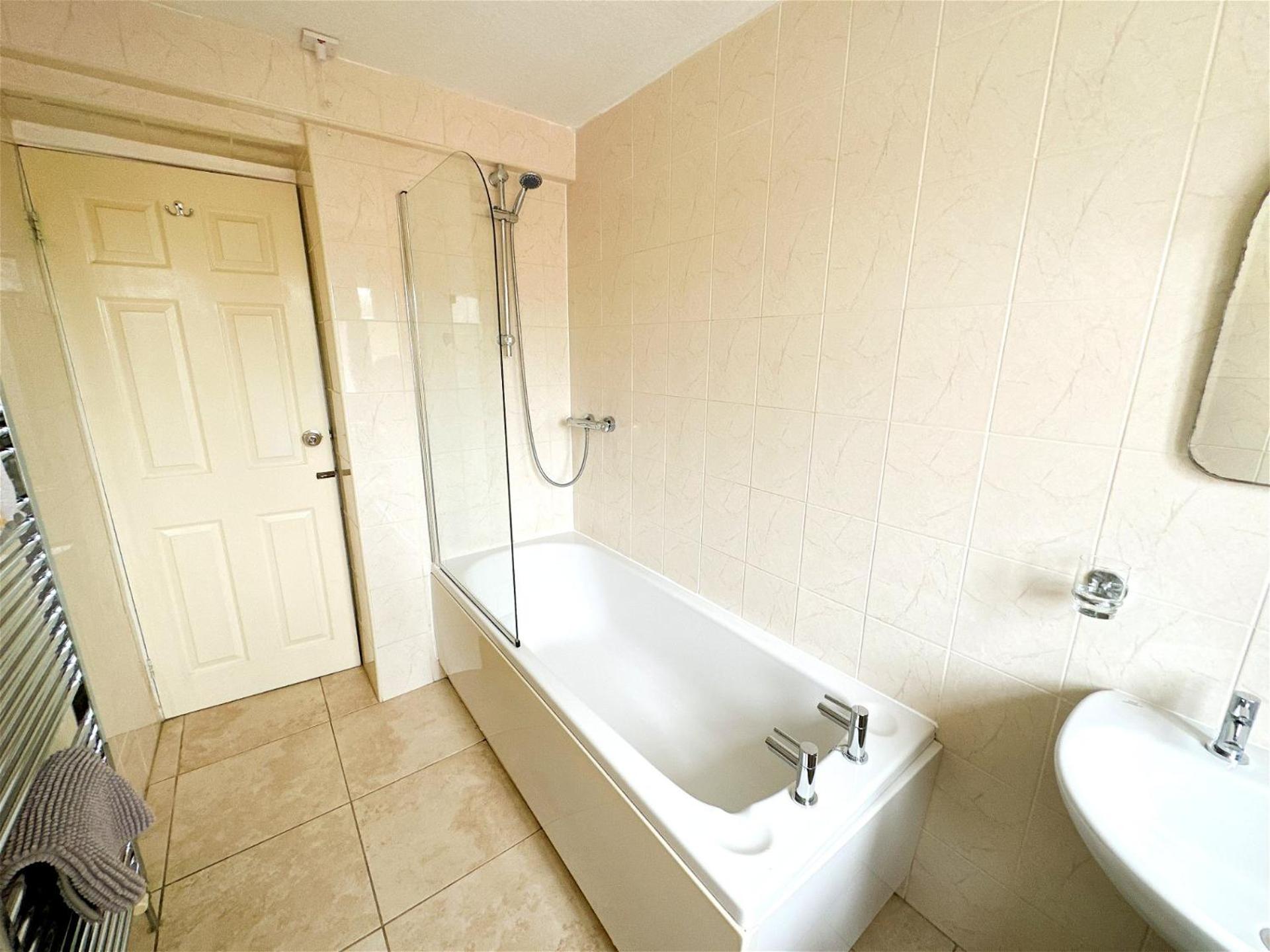 Cosy Country Escape | Fireplace & Views | Leeds & York, photo 29