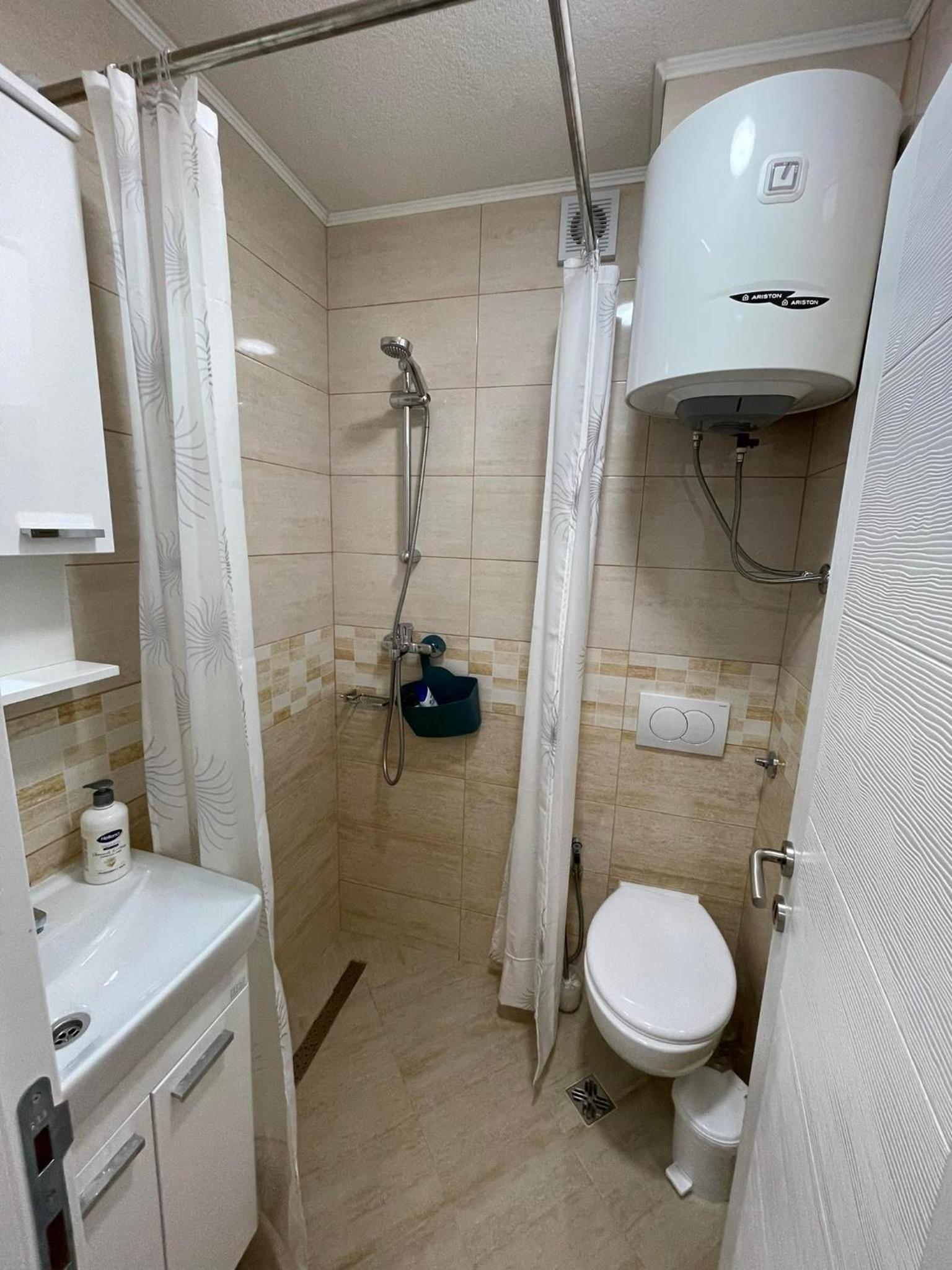 Dženx Apartmani