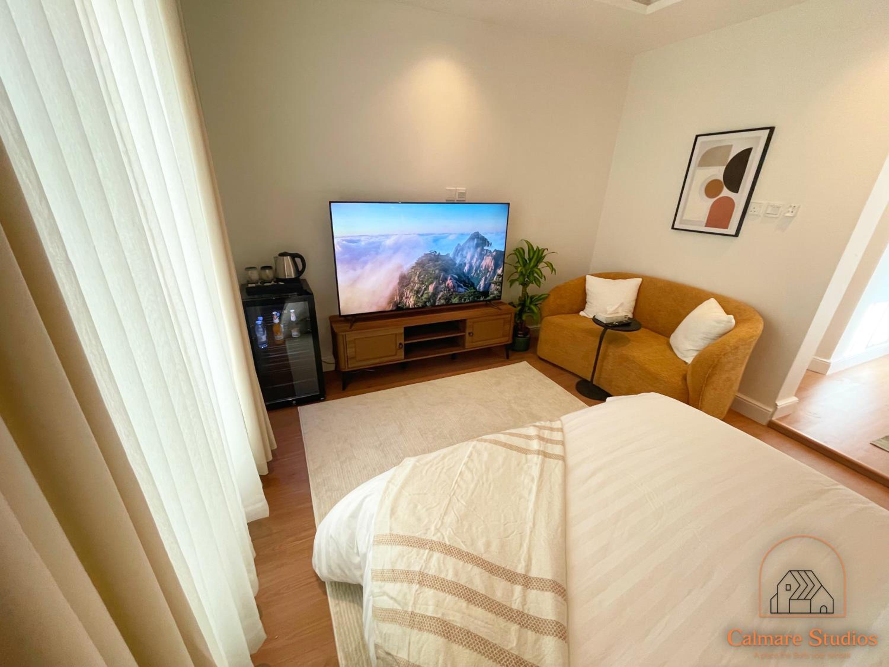 Modern studio with self check-in