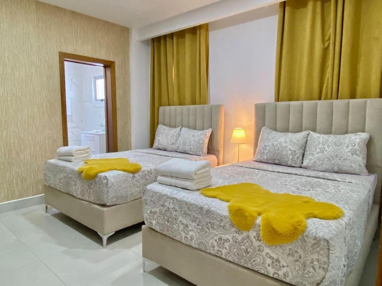 Elegant City Center Condo