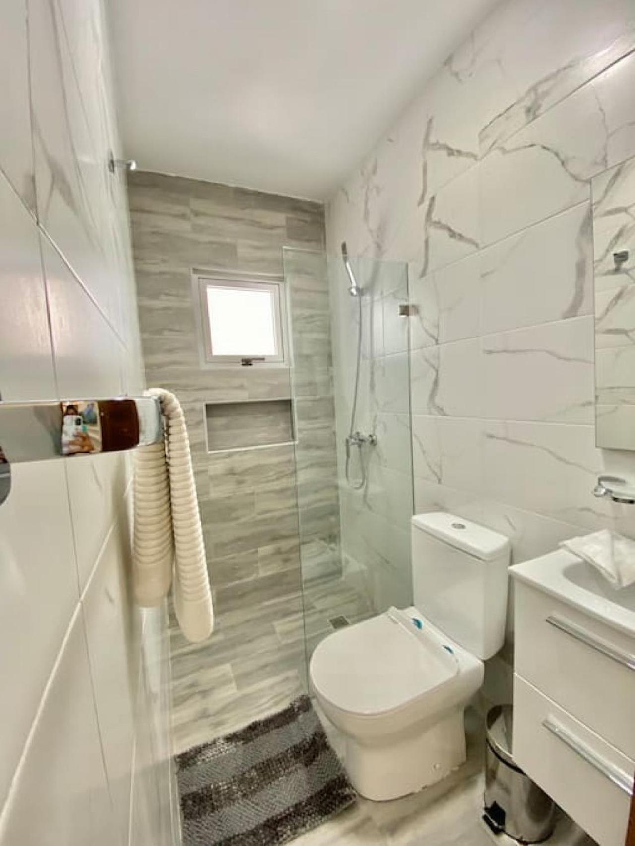 Elegant City Center Condo