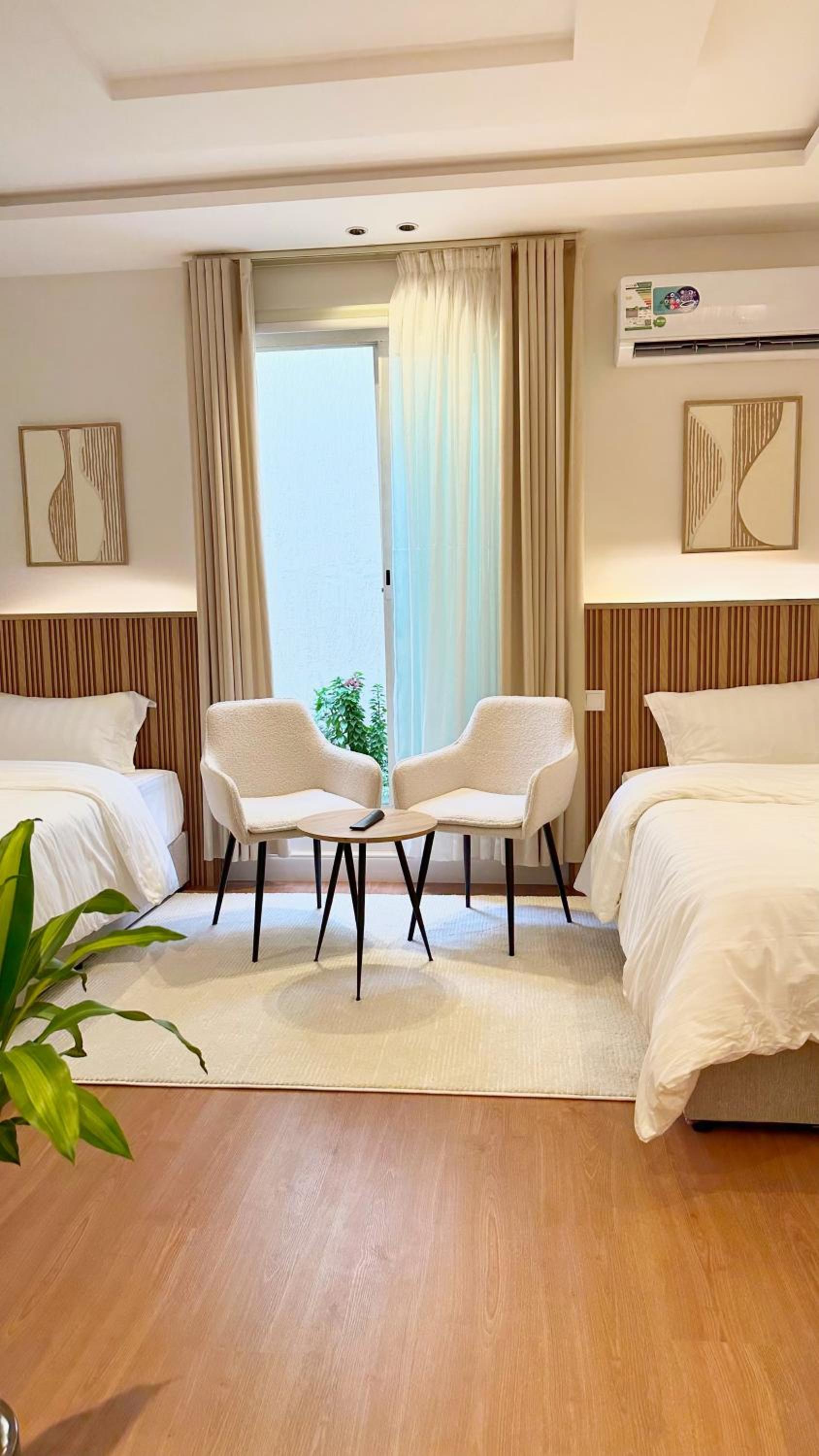 Twin beds - Self Check-in