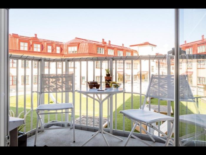 Fresh and cosy apartment in the center of the city view 5
