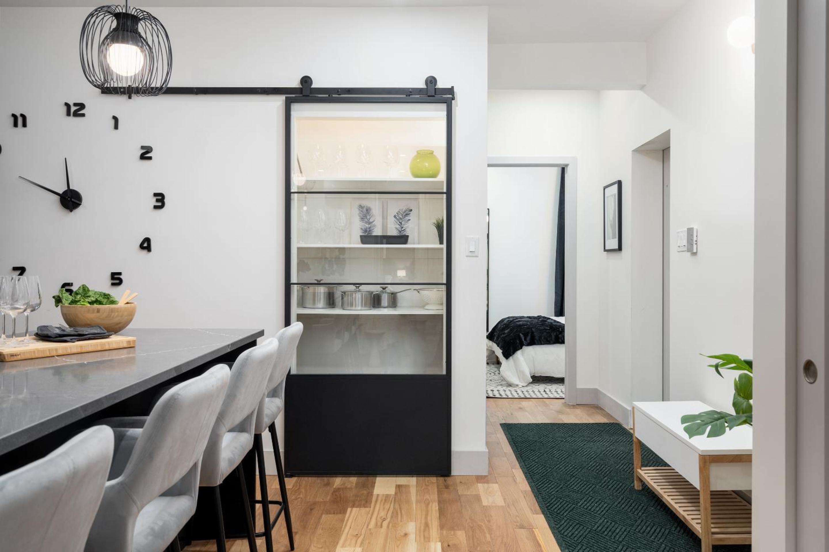 Les Suites Saint-Laurent