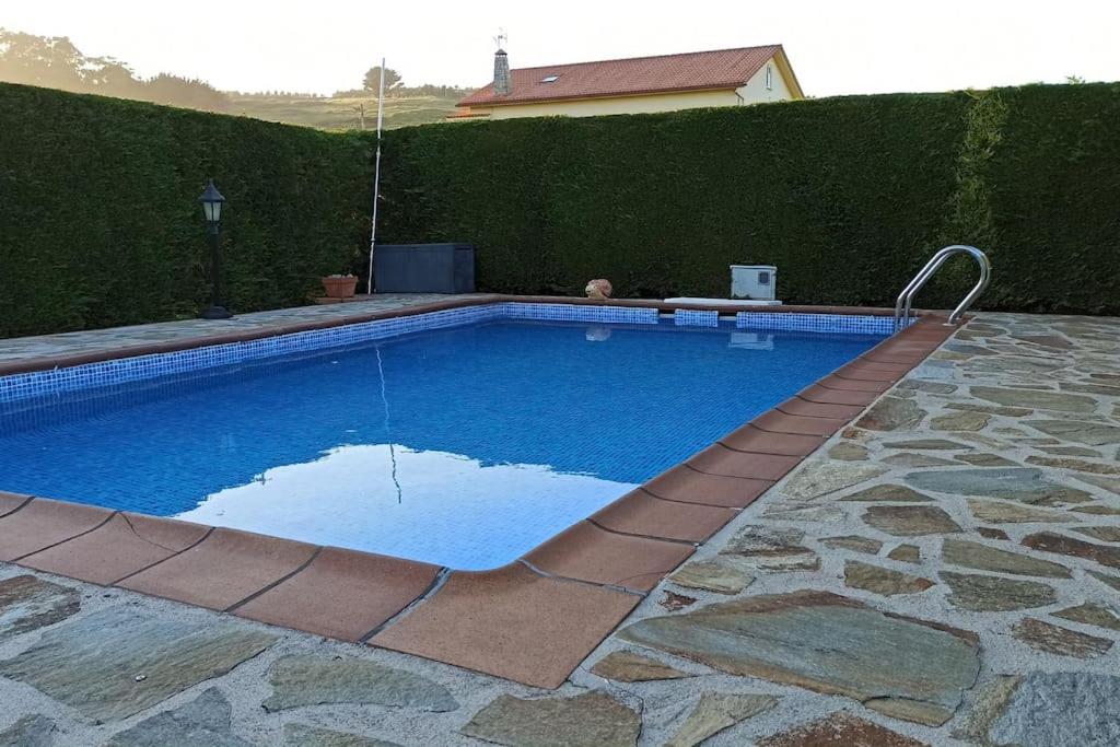 CASA AREALBA Casa con piscina muy cerca de las playas de San Xurxo y Doniños view 3