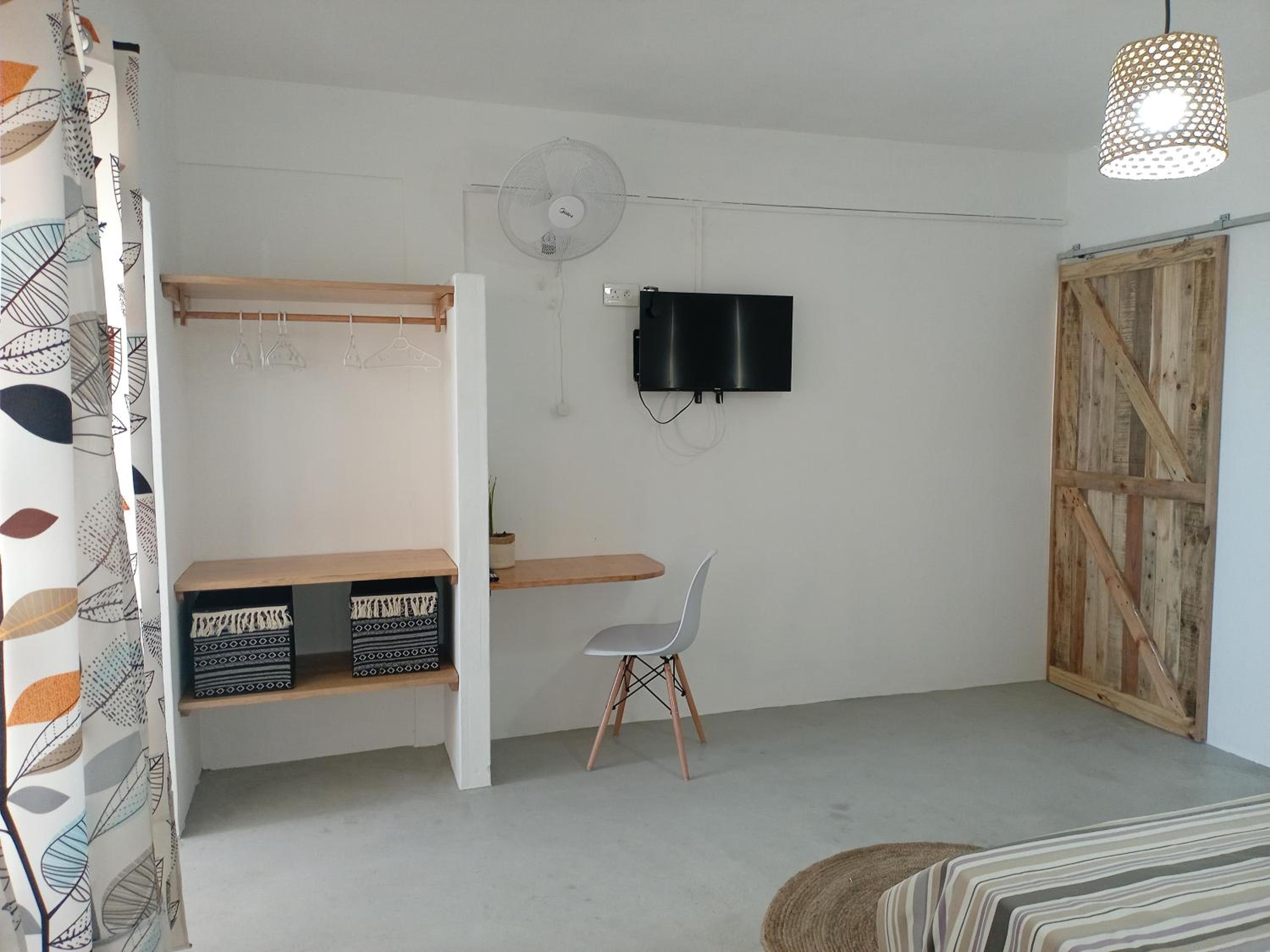 Photo 6
