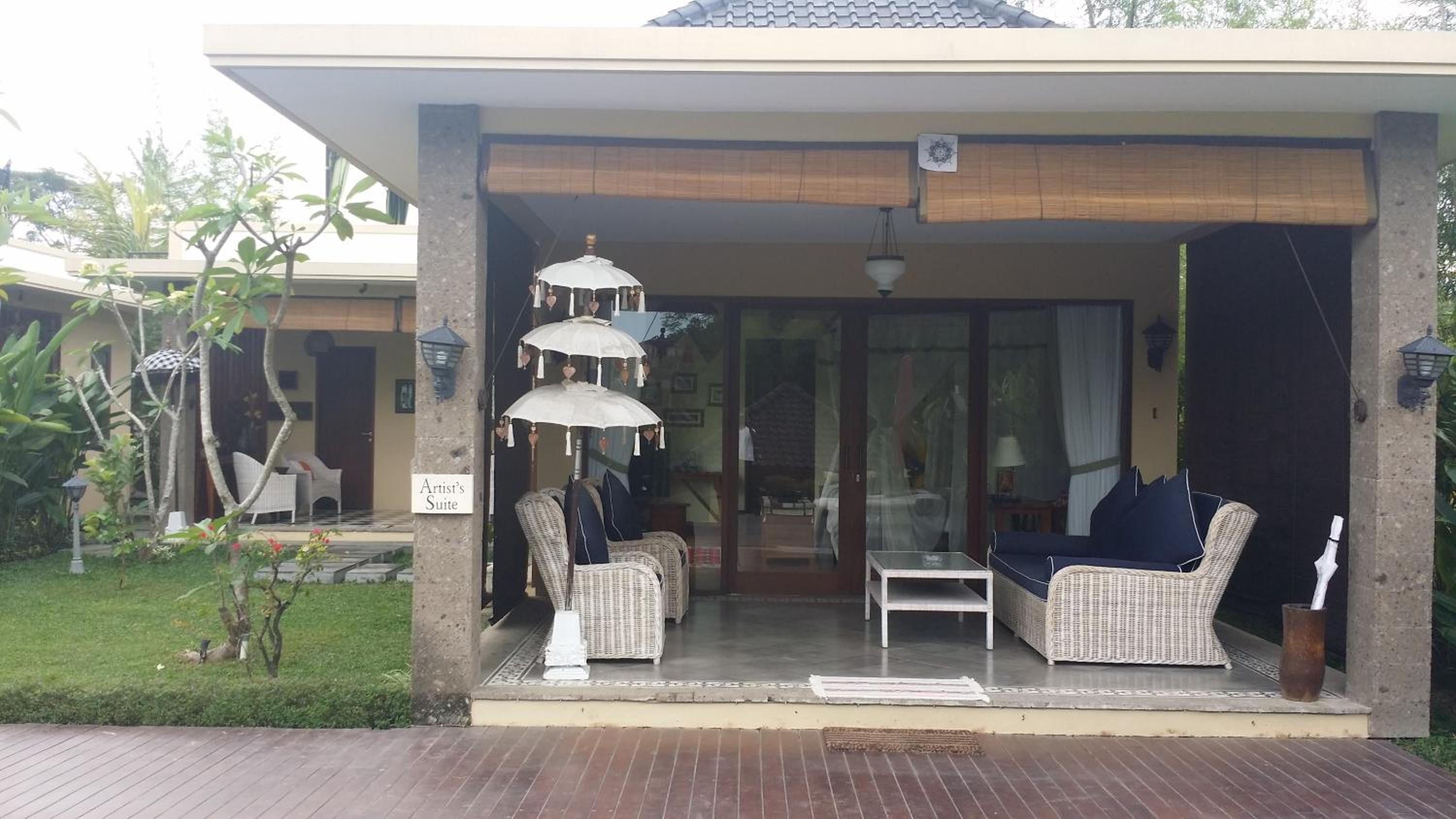 Villa Nirvana