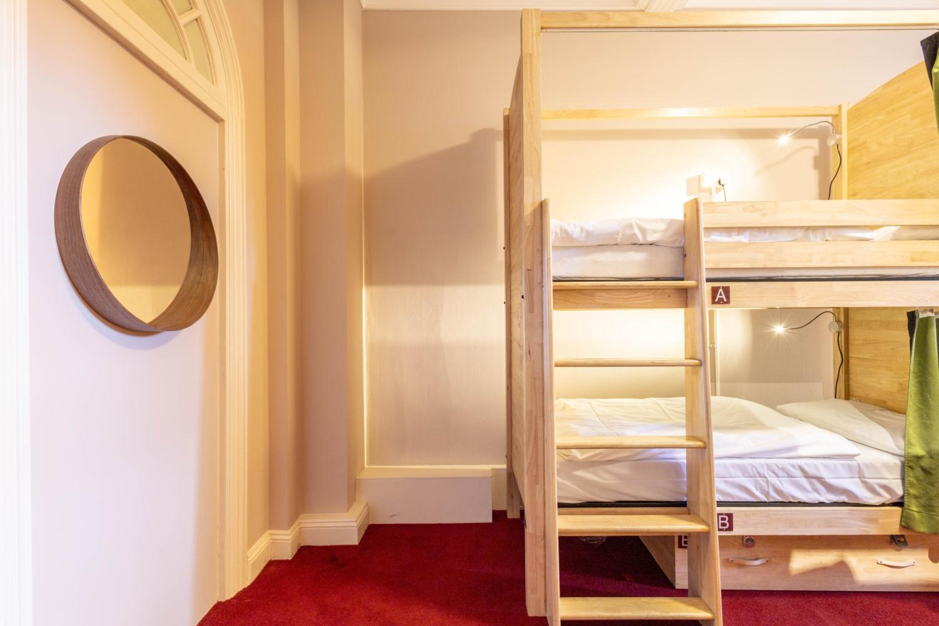 Palmers Lodge Swiss Cottage