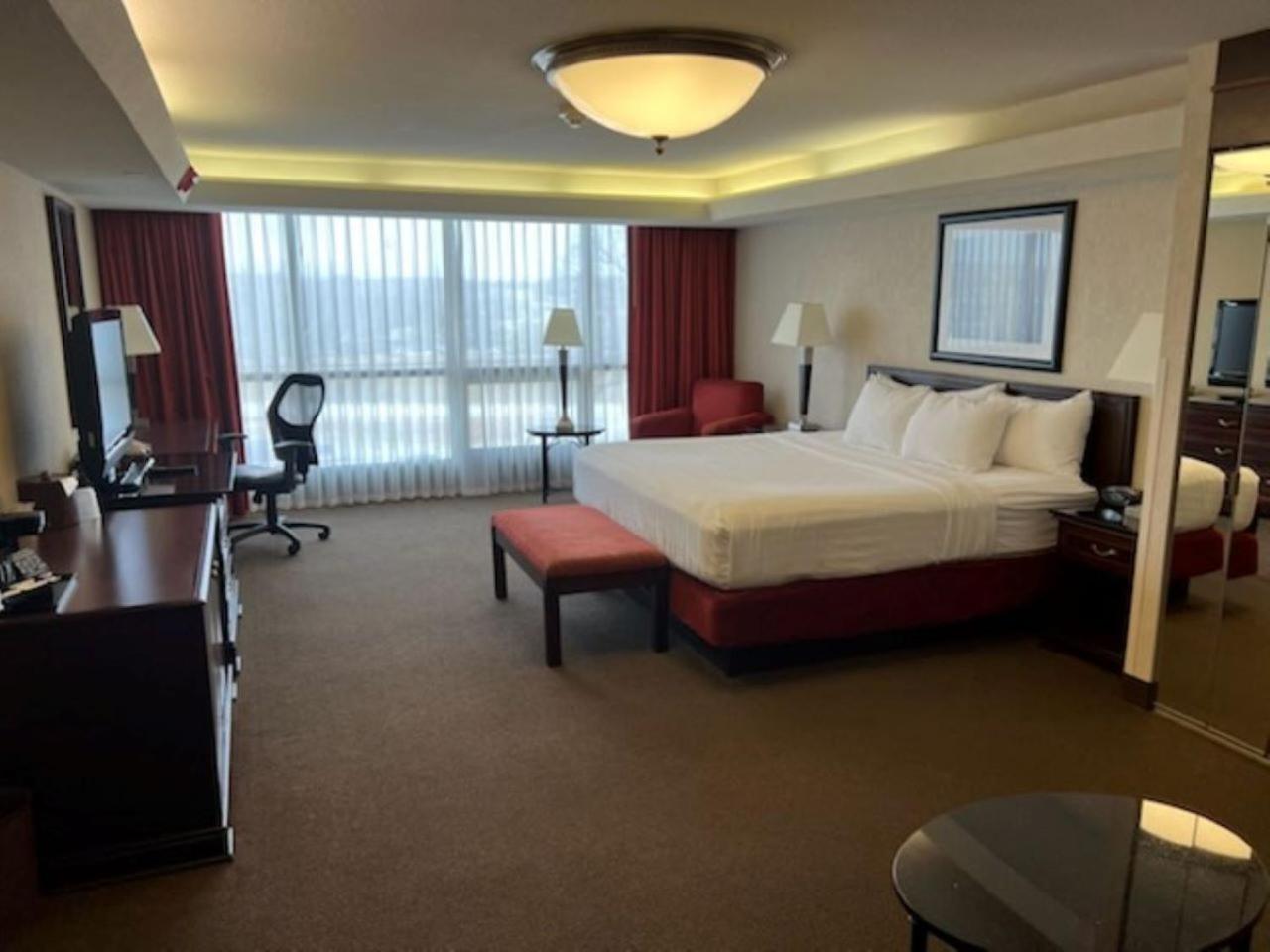 Hotel Lotus Kansas City Merriam - Property Image 1