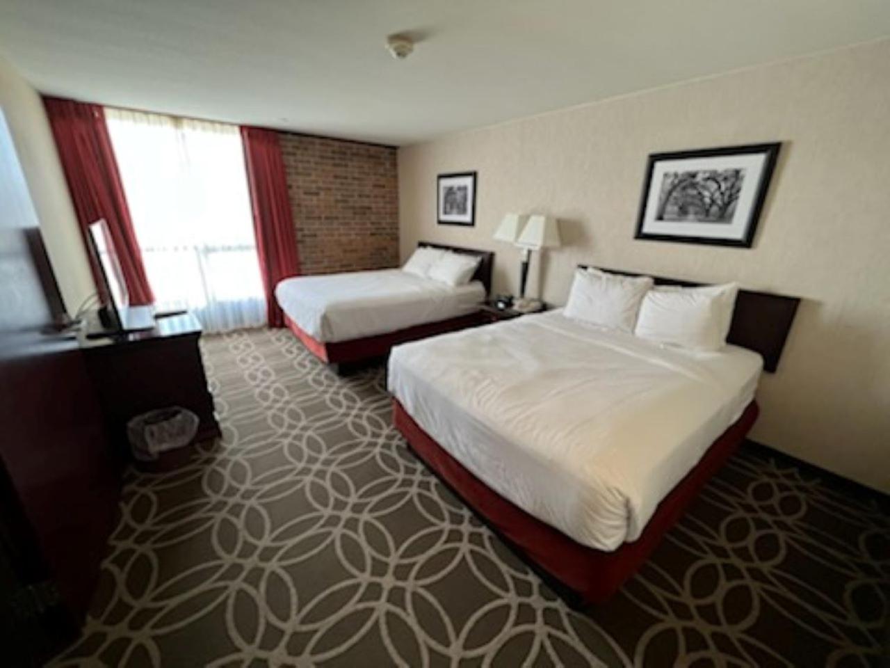 Hotel Lotus Kansas City Merriam - Property Image 23