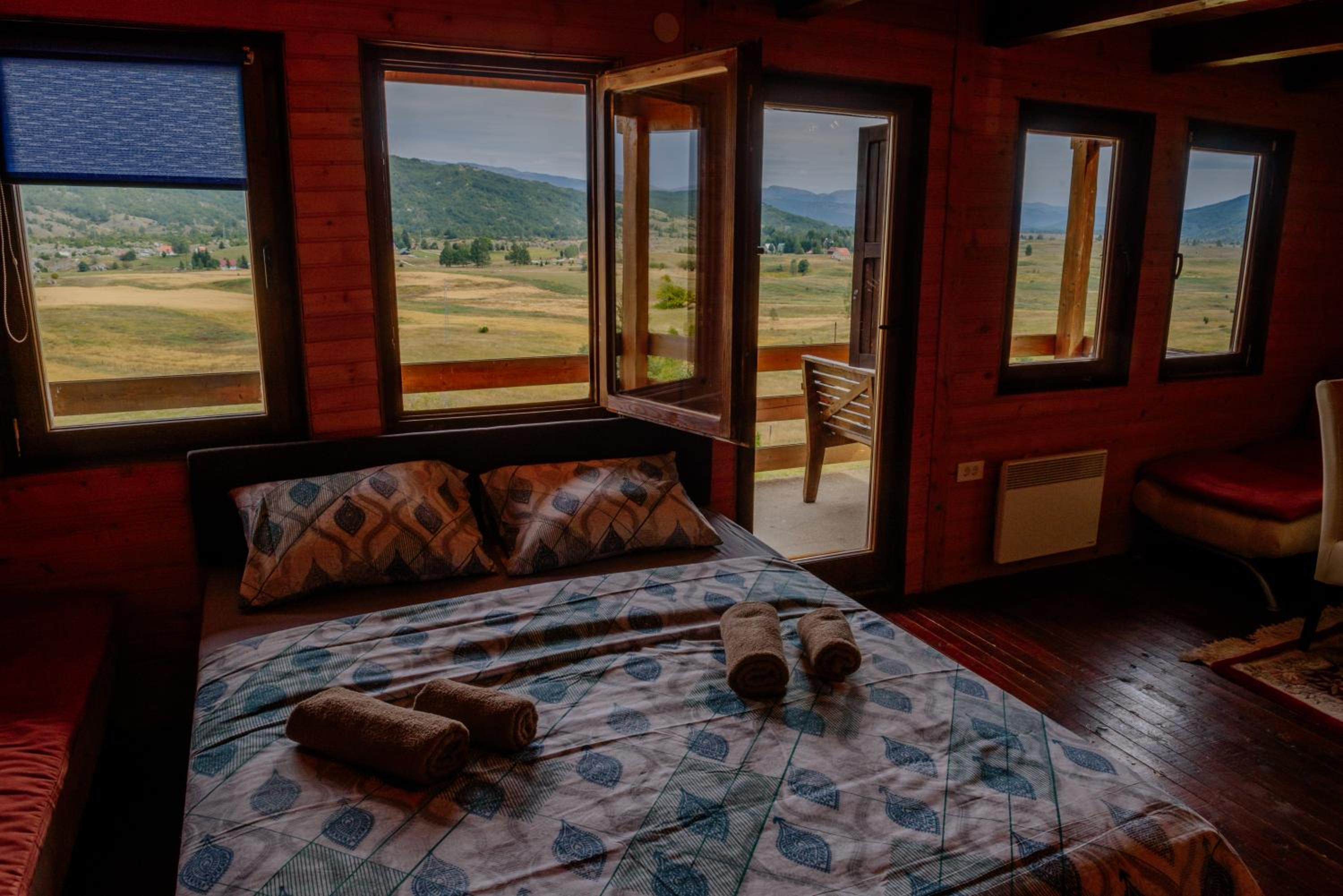 Villa Forestside