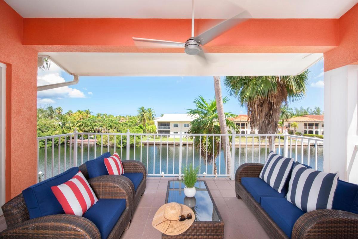 Britannia 7 Mile Beach Condo