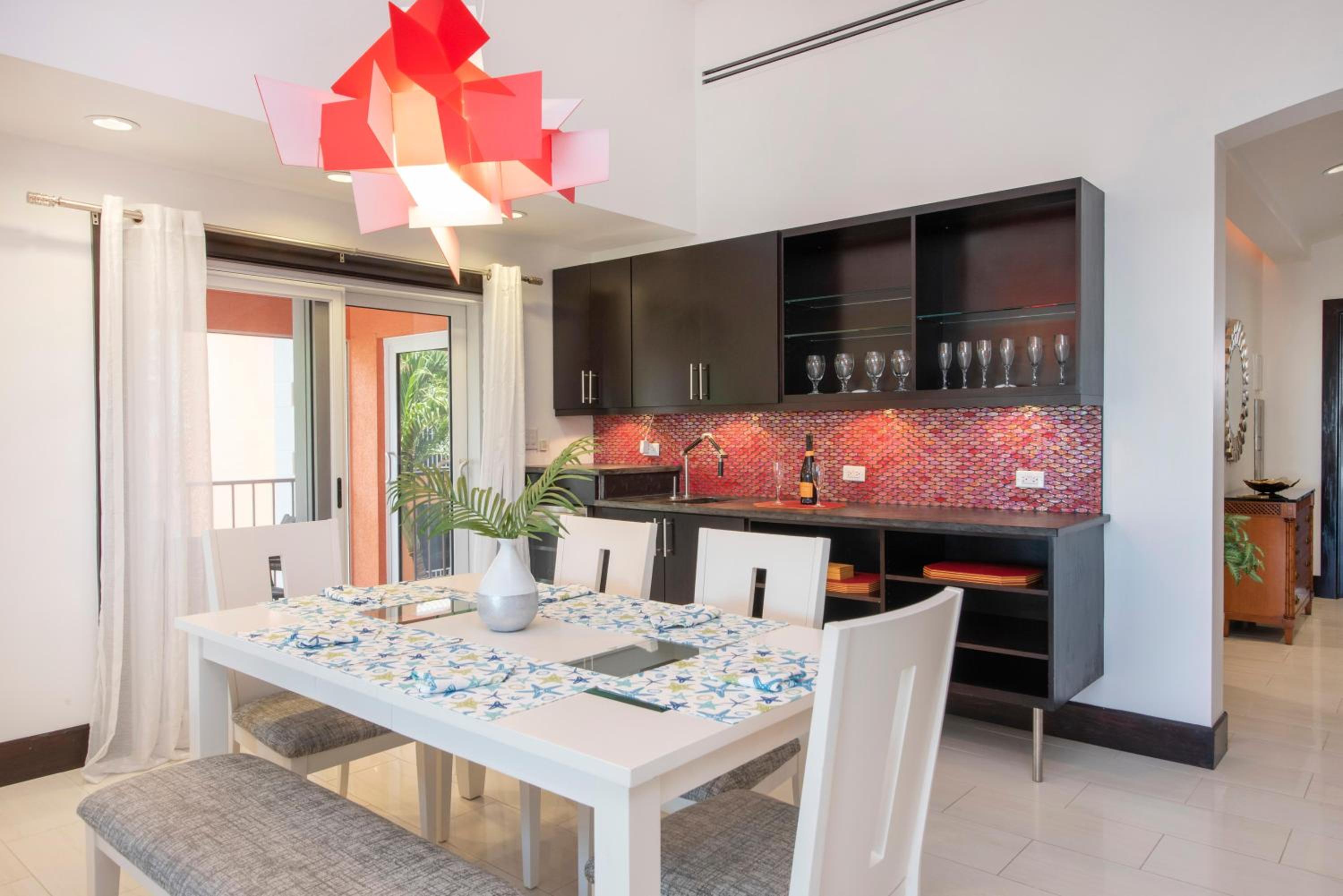 Britannia 7 Mile Beach Condo