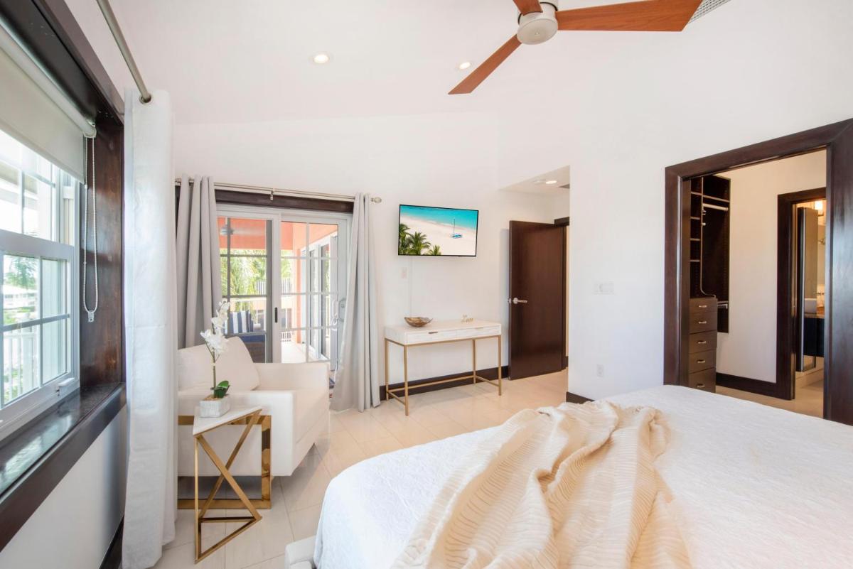 Britannia 7 Mile Beach Condo, photo 83